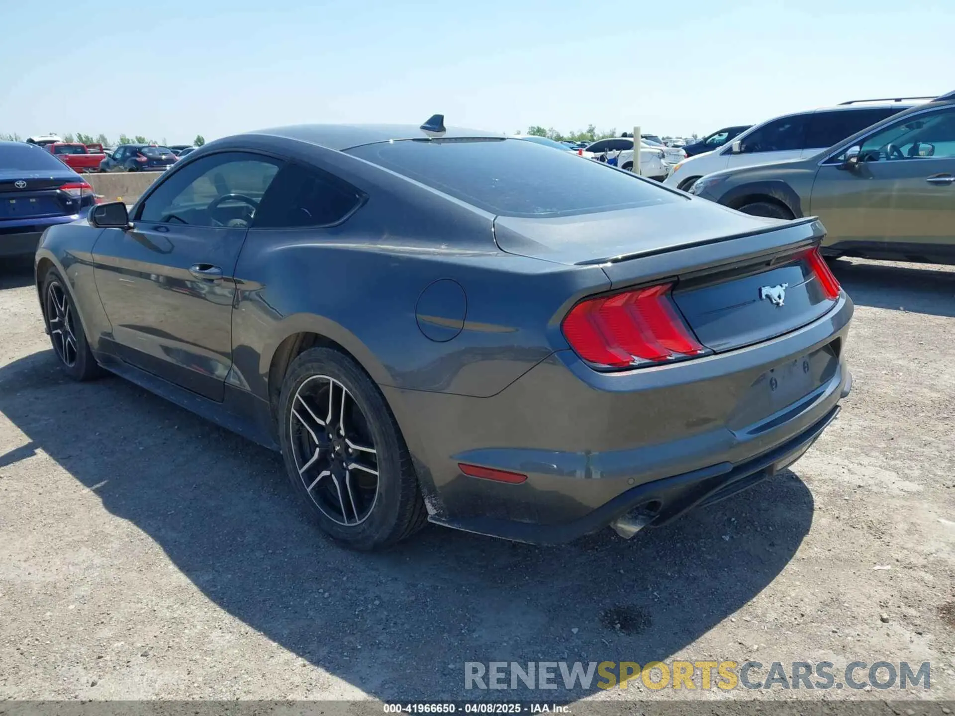 3 fotografías del automóvil dañado 1FA6P8TH1L5178731 FORD MUSTANG 2020