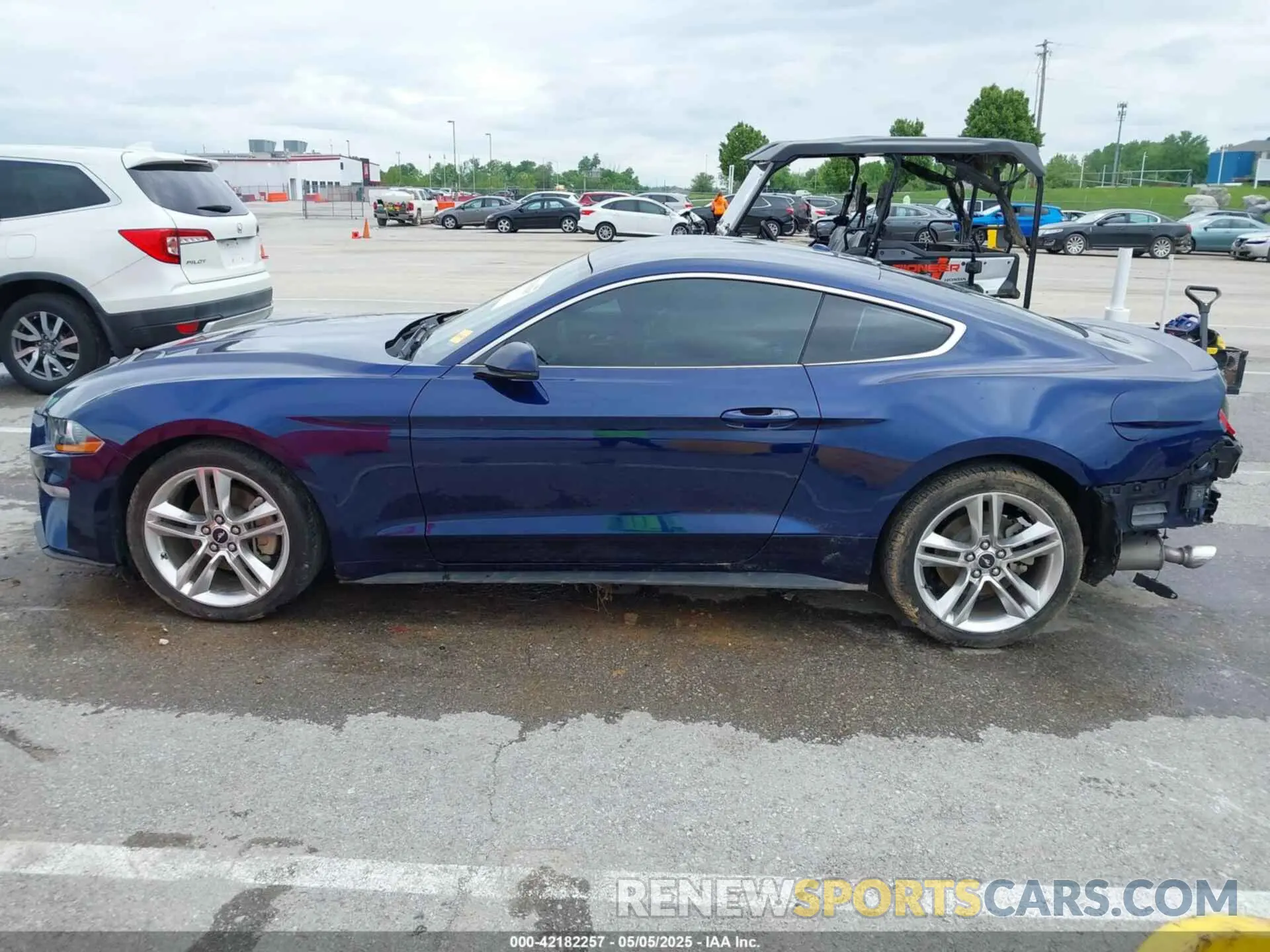 15 fotografías del automóvil dañado 1FA6P8TH2L5108722 FORD MUSTANG 2020