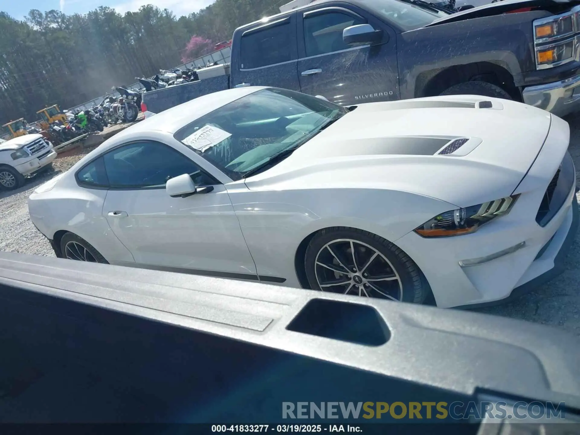 13 fotografías del automóvil dañado 1FA6P8TH2L5149304 FORD MUSTANG 2020