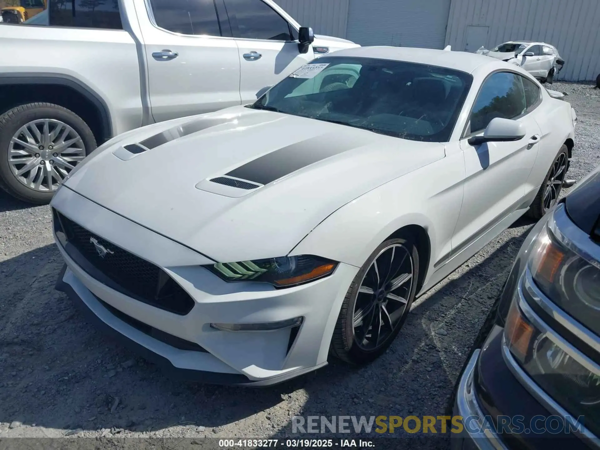 2 fotografías del automóvil dañado 1FA6P8TH2L5149304 FORD MUSTANG 2020