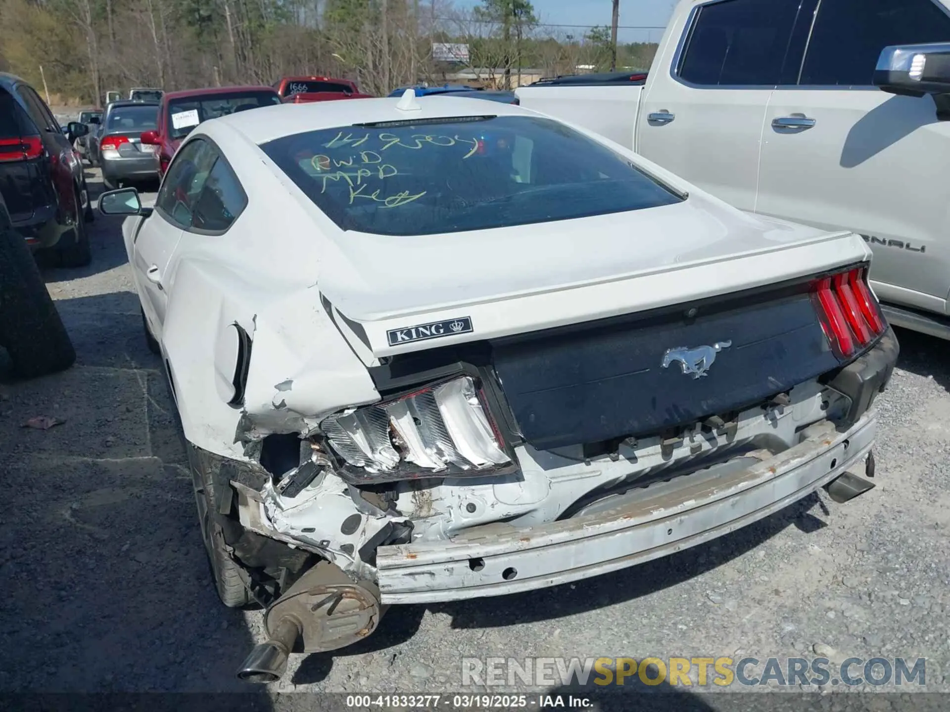 3 fotografías del automóvil dañado 1FA6P8TH2L5149304 FORD MUSTANG 2020