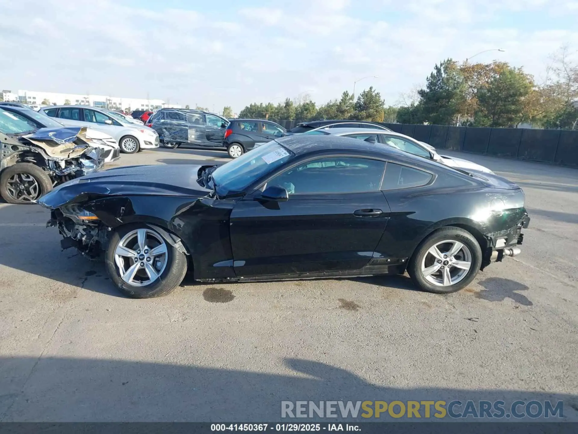 15 fotografías del automóvil dañado 1FA6P8TH4L5188492 FORD MUSTANG 2020