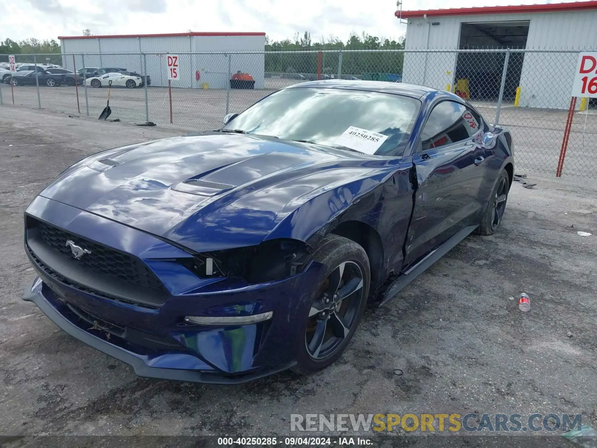 2 fotografías del automóvil dañado 1FA6P8TH6L5189448 FORD MUSTANG 2020