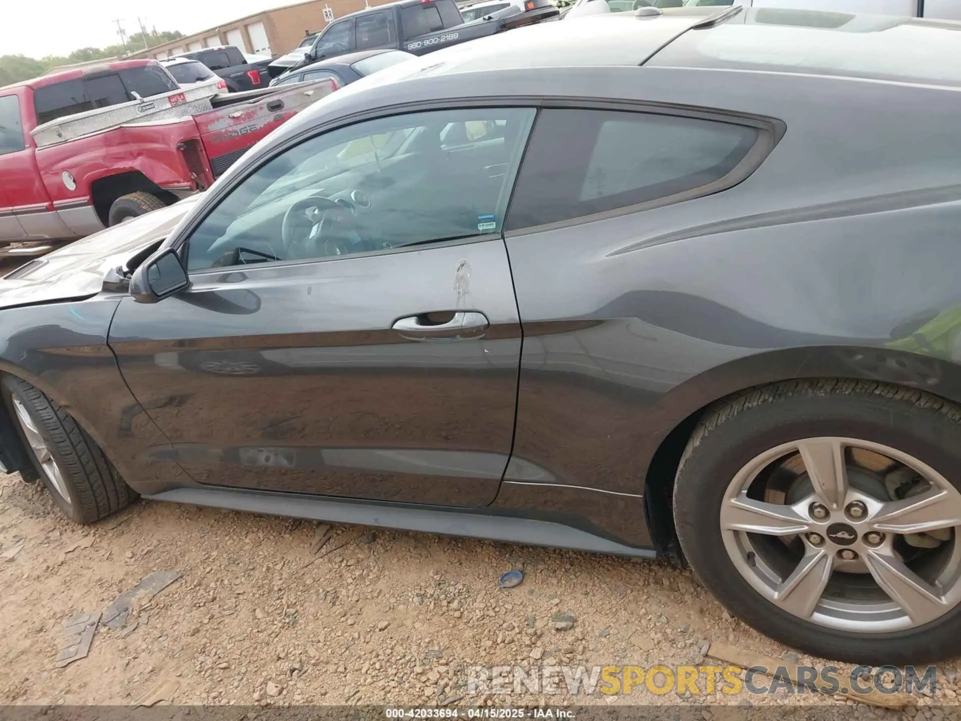14 fotografías del automóvil dañado 1FA6P8TH7L5121580 FORD MUSTANG 2020
