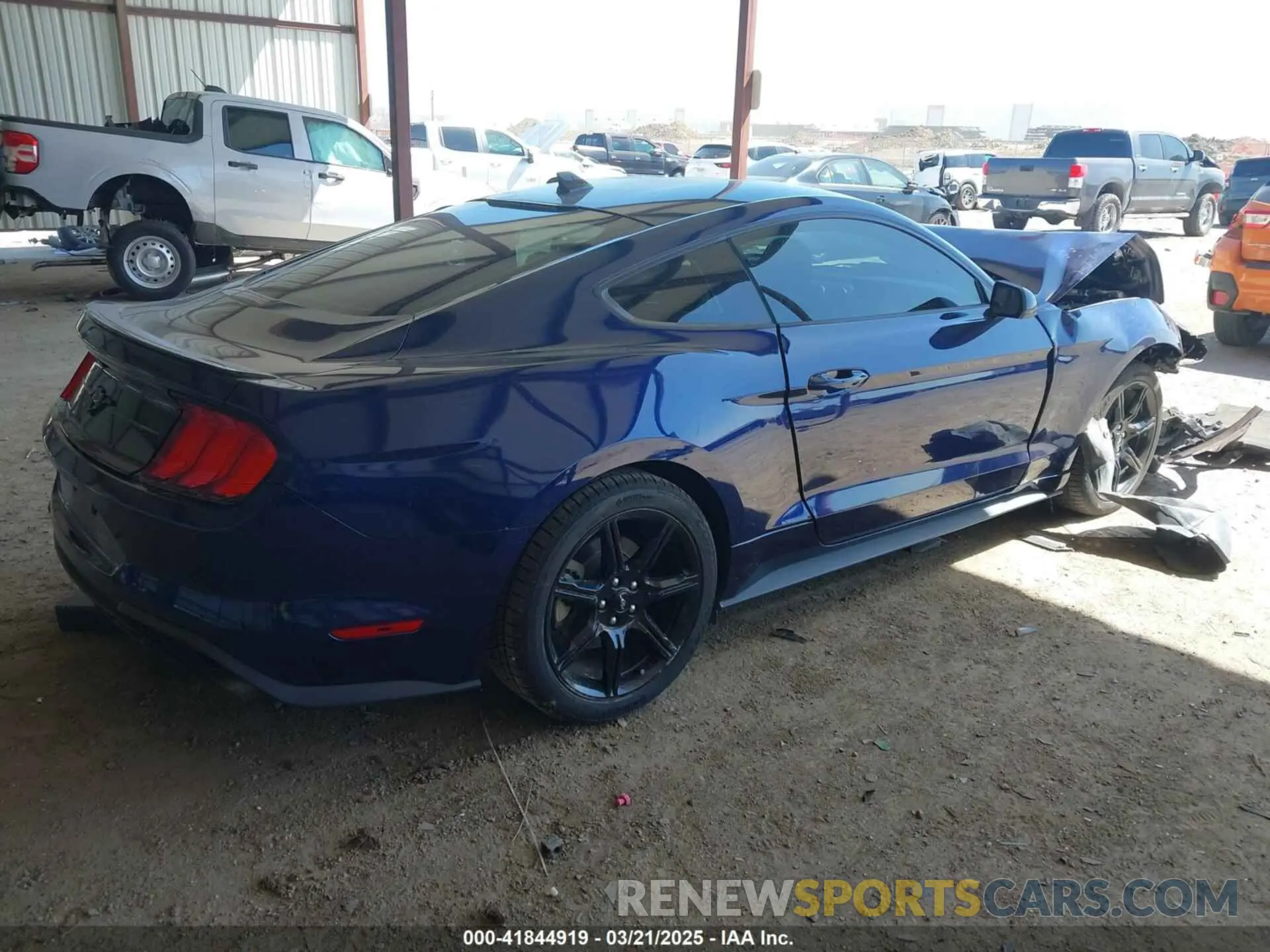 4 fotografías del automóvil dañado 1FA6P8TH7L5158581 FORD MUSTANG 2020