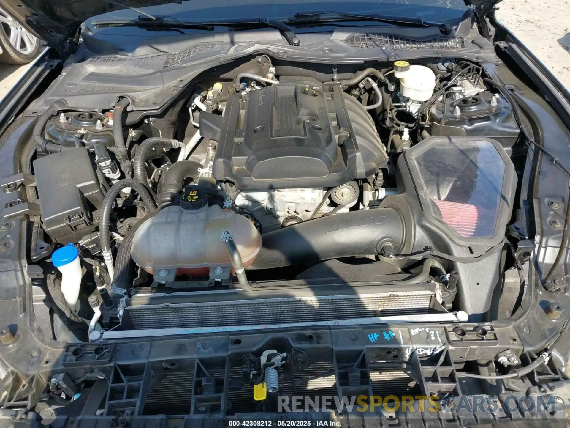 10 fotografías del automóvil dañado 1FA6P8TH8L5118039 FORD MUSTANG 2020
