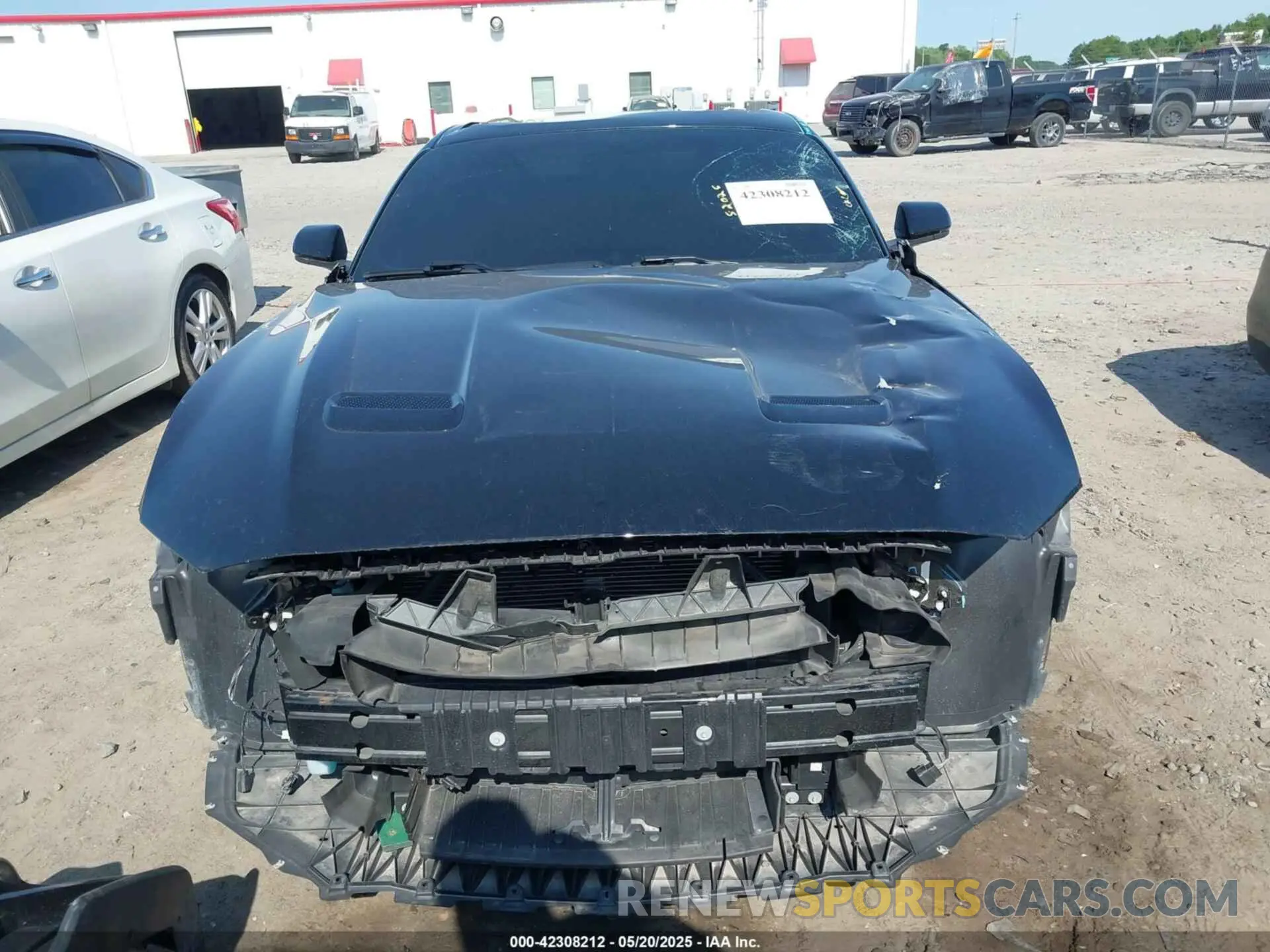 13 fotografías del automóvil dañado 1FA6P8TH8L5118039 FORD MUSTANG 2020