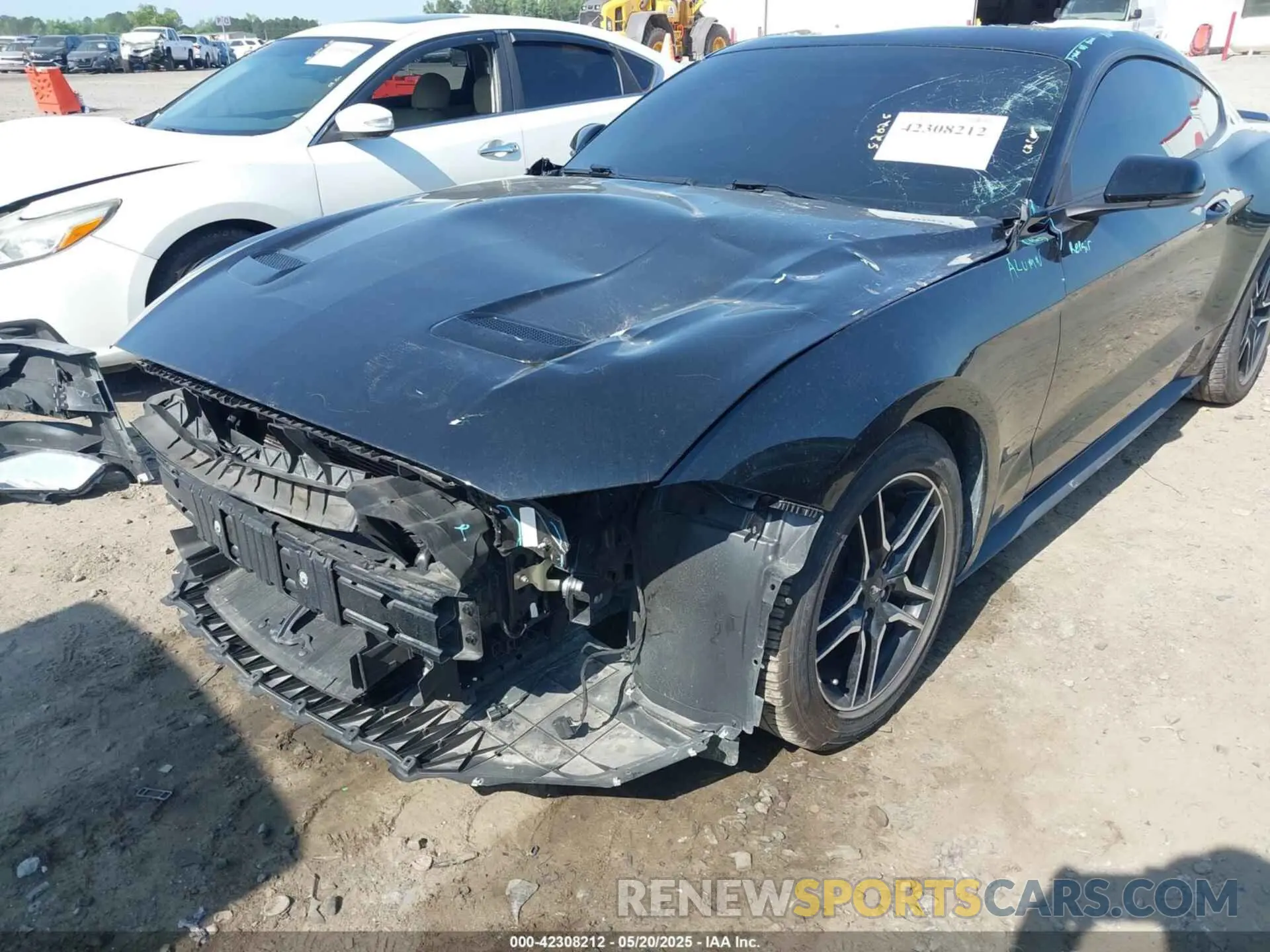 18 fotografías del automóvil dañado 1FA6P8TH8L5118039 FORD MUSTANG 2020