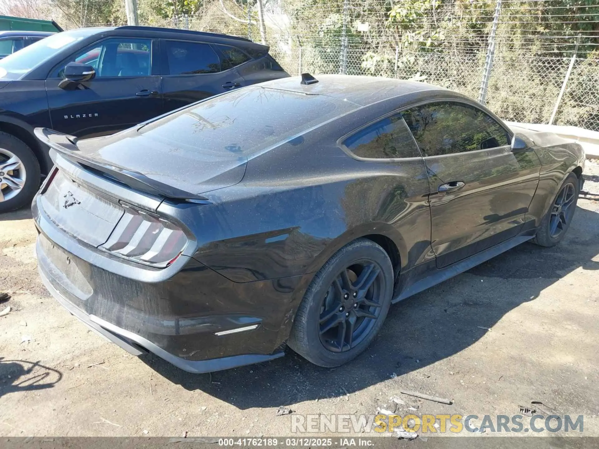 4 fotografías del automóvil dañado 1FA6P8TH8L5161523 FORD MUSTANG 2020