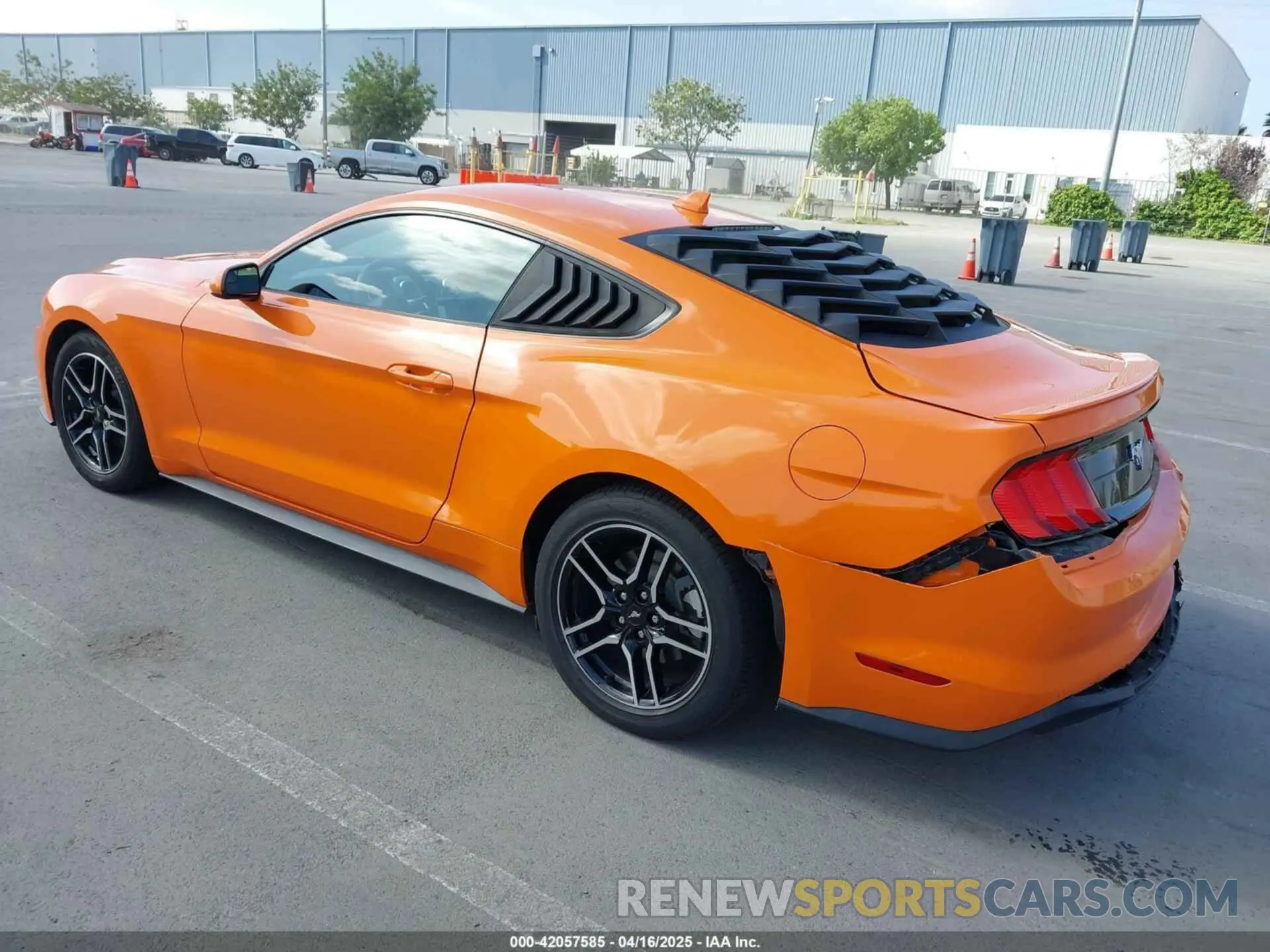 3 fotografías del automóvil dañado 1FA6P8TH9L5177150 FORD MUSTANG 2020