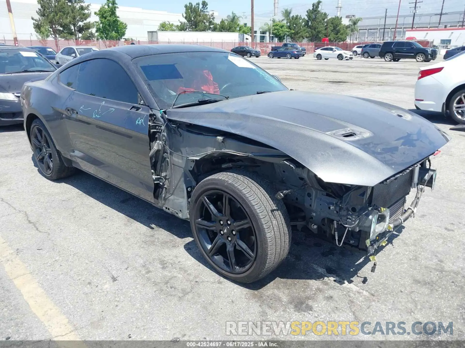 1 fotografías del automóvil dañado 1FA6P8THXL5163452 FORD MUSTANG 2020