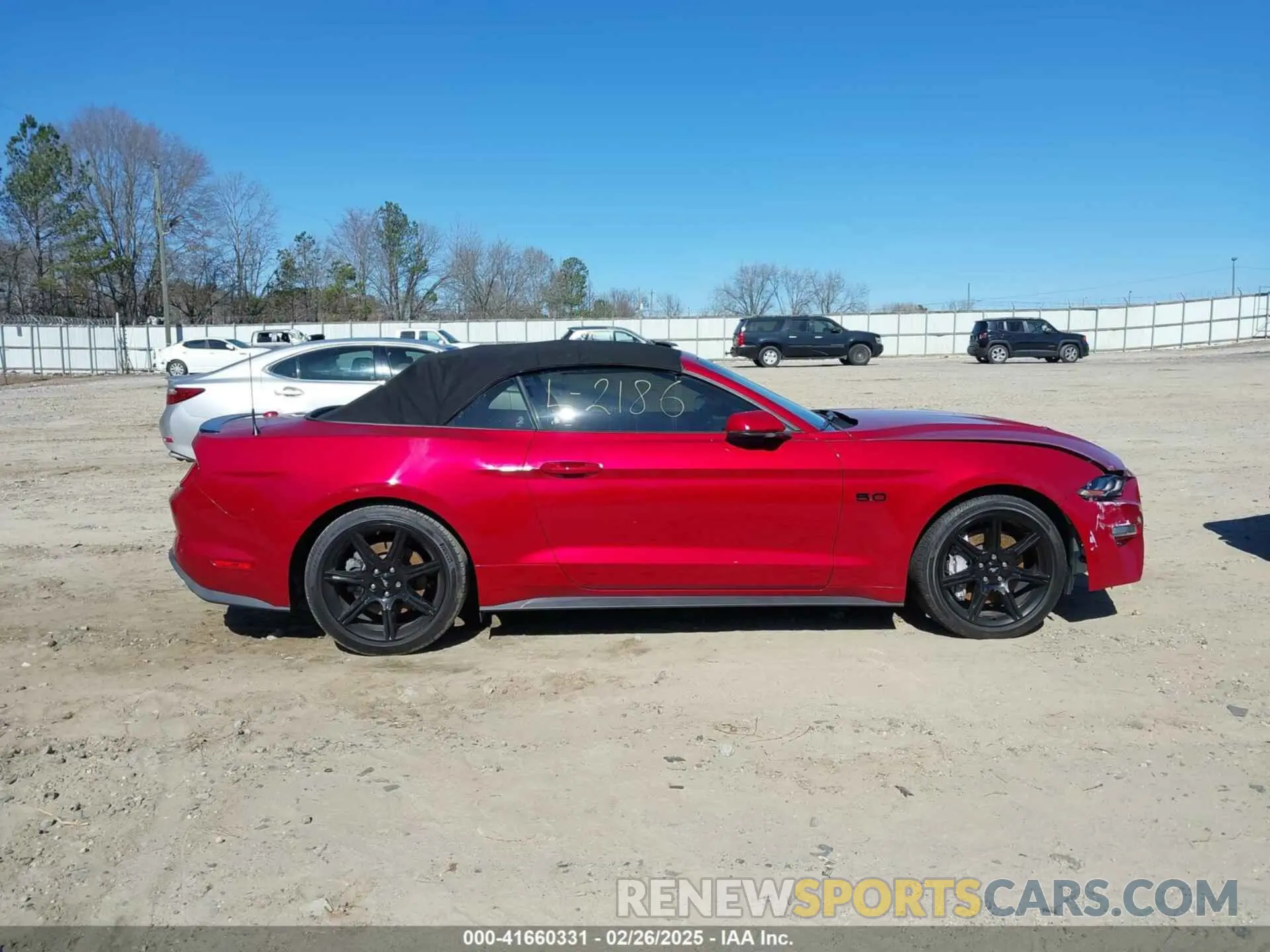 13 fotografías del automóvil dañado 1FATP8FF0L5127492 FORD MUSTANG 2020