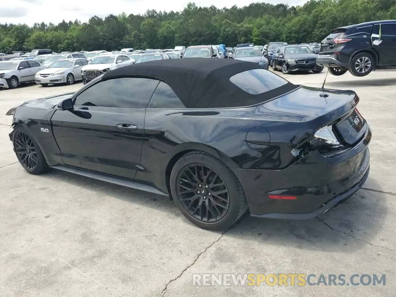 2 fotografías del automóvil dañado 1FATP8FF2L5157741 FORD MUSTANG 2020