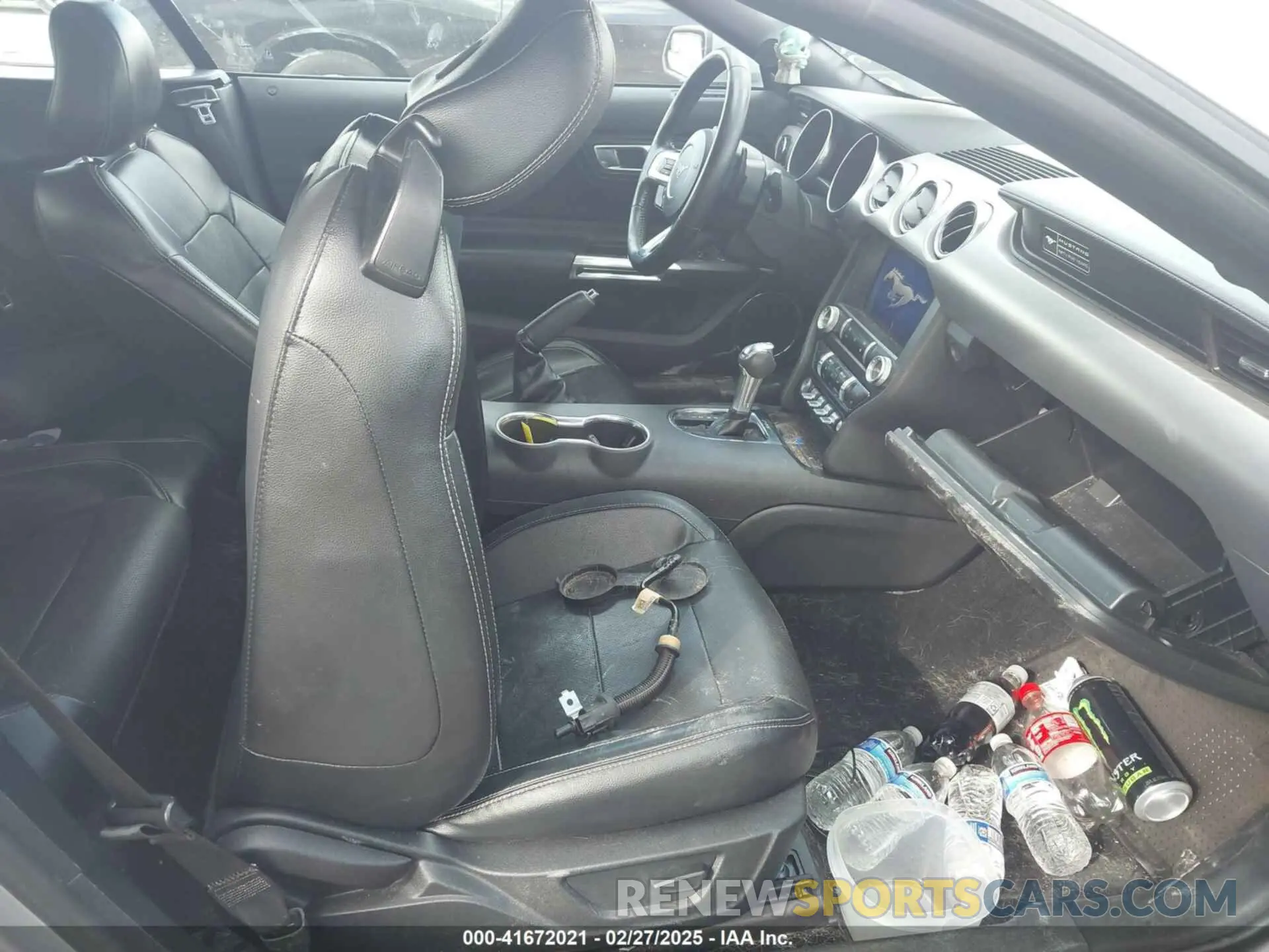 5 fotografías del automóvil dañado 1FATP8UH1L5137310 FORD MUSTANG 2020