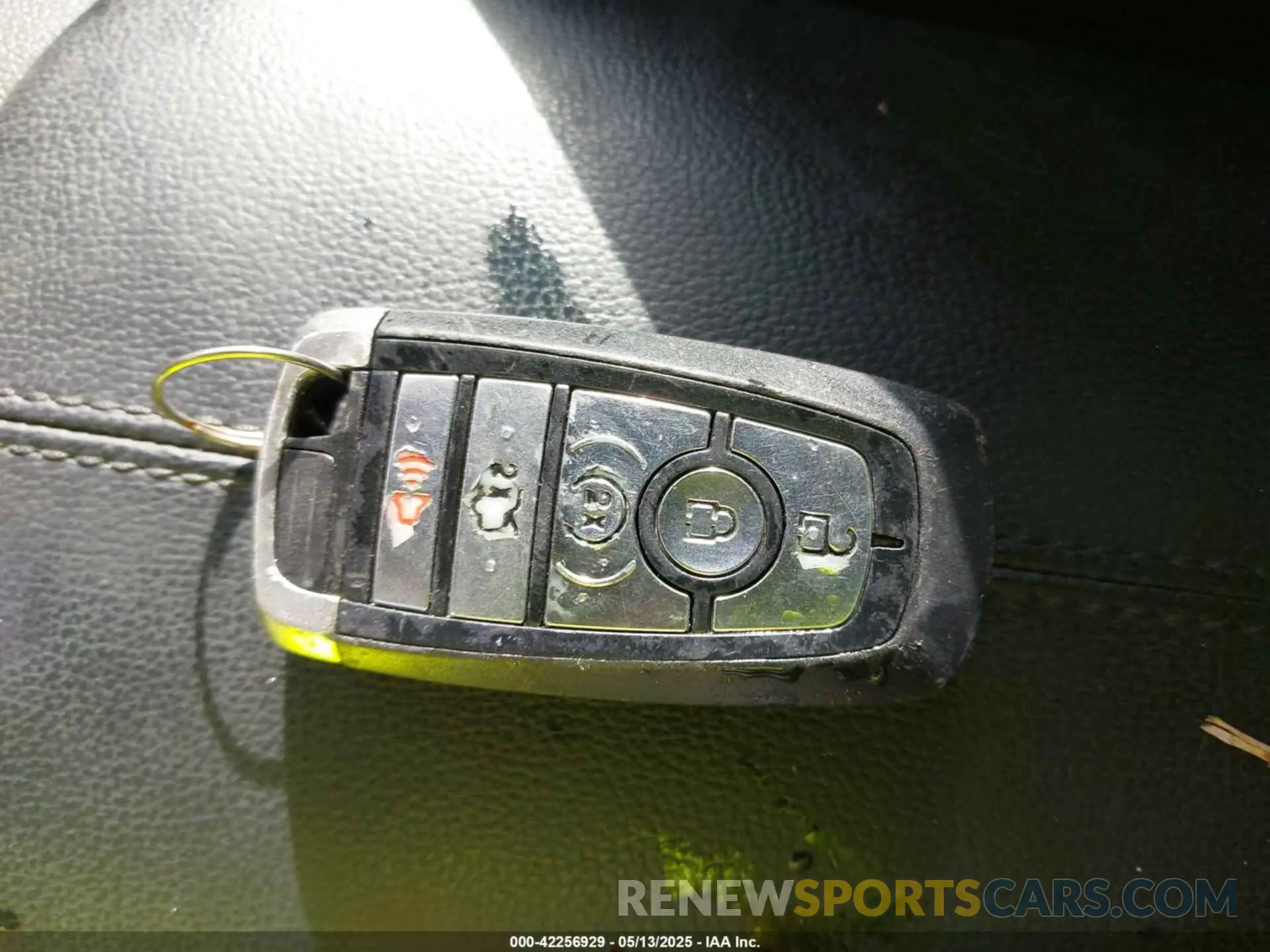 11 fotografías del automóvil dañado 1FATP8UH2L5119804 FORD MUSTANG 2020