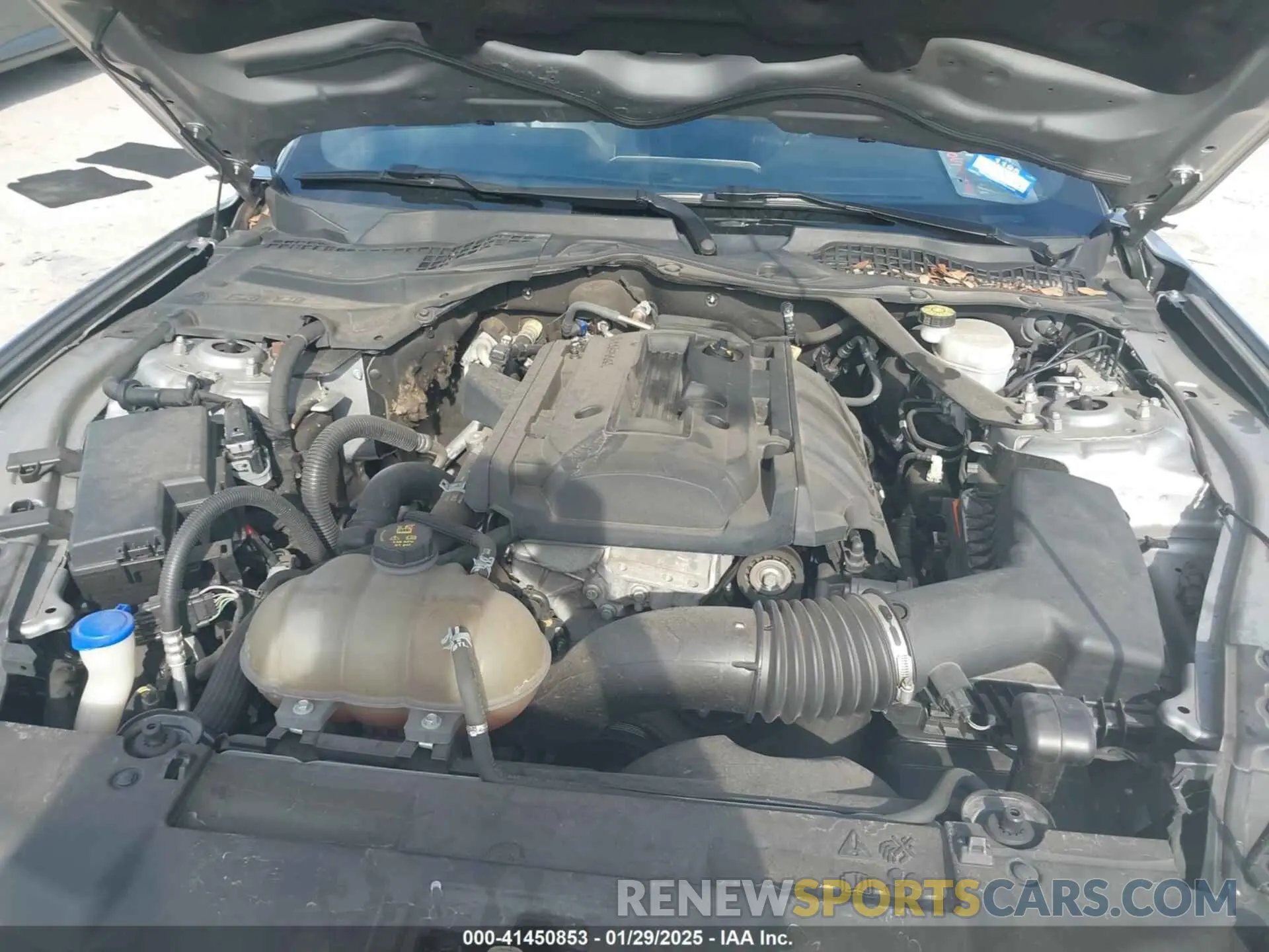 10 fotografías del automóvil dañado 1FATP8UH3L5120704 FORD MUSTANG 2020
