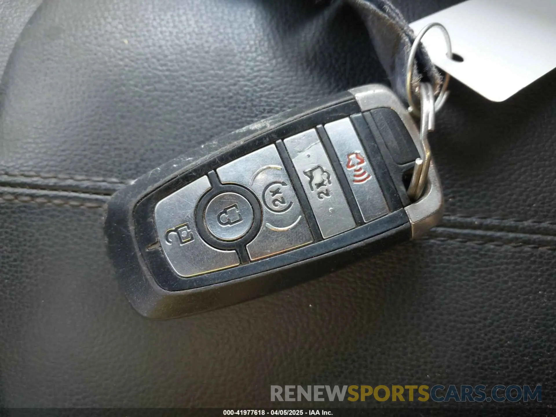 11 fotografías del automóvil dañado 1FATP8UH4L5120002 FORD MUSTANG 2020