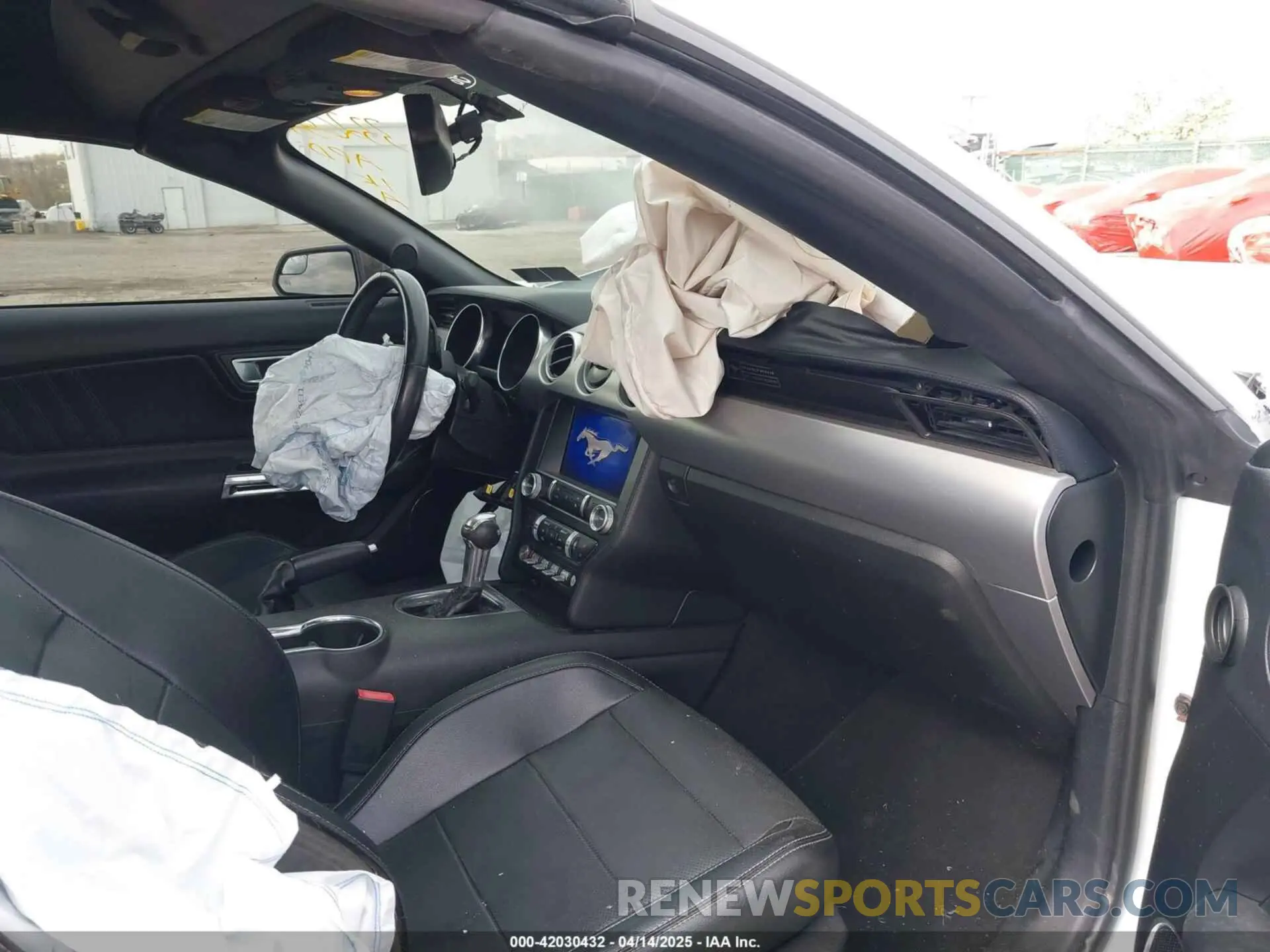 5 fotografías del automóvil dañado 1FATP8UH5L5137682 FORD MUSTANG 2020