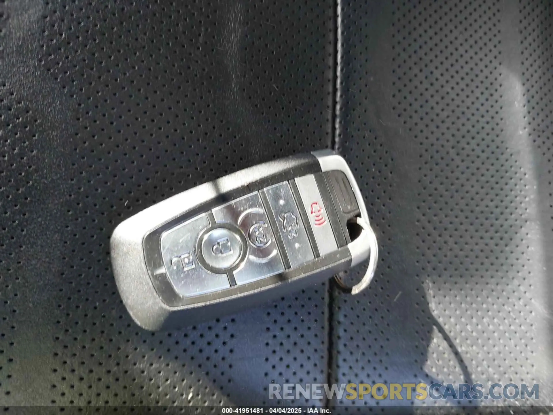11 fotografías del automóvil dañado 1FATP8UH7L5138428 FORD MUSTANG 2020