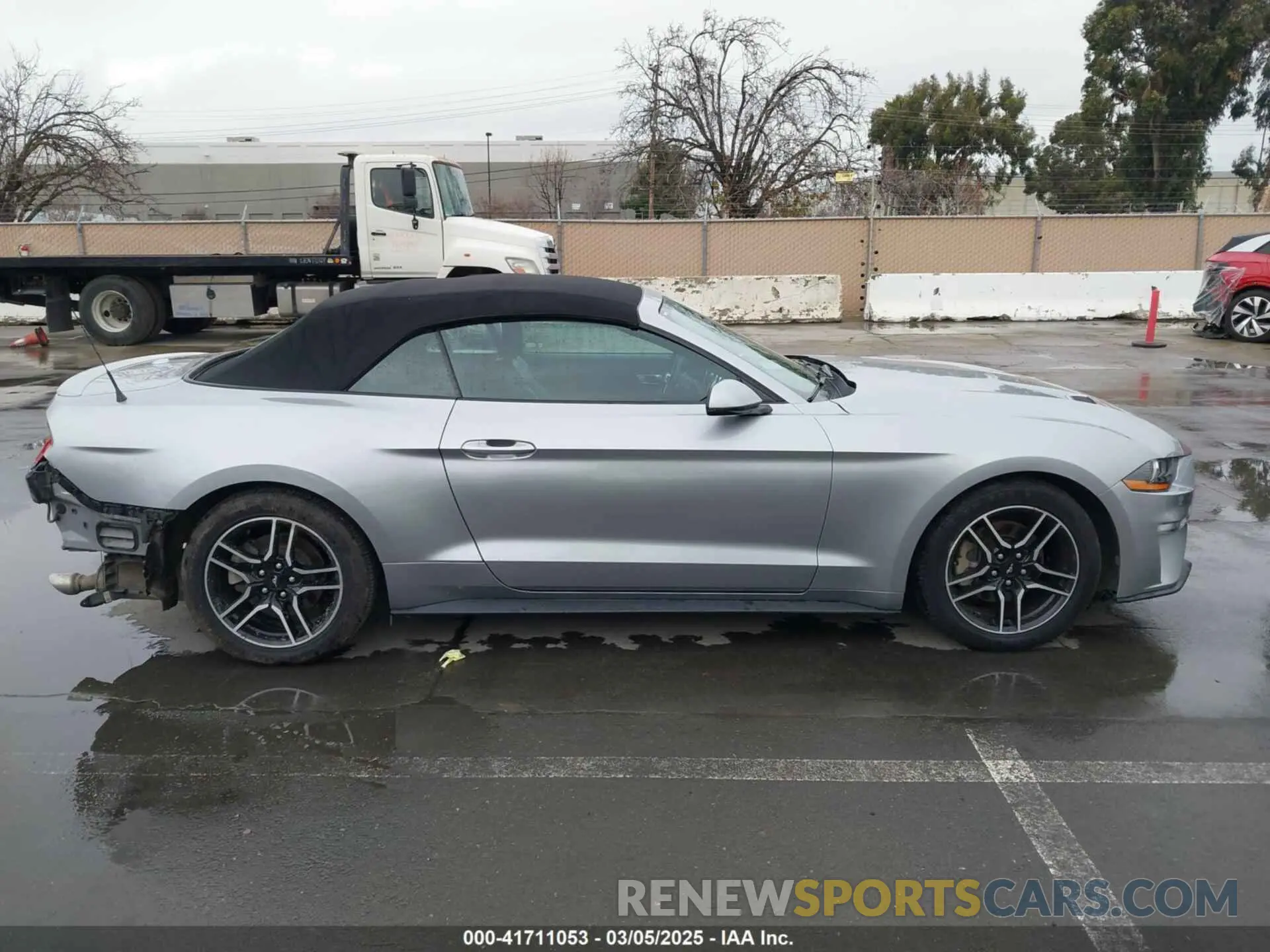 14 fotografías del automóvil dañado 1FATP8UH9L5131366 FORD MUSTANG 2020