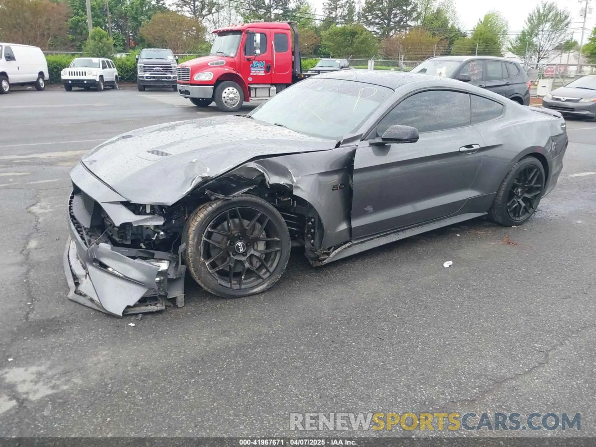 2 fotografías del automóvil dañado 1FA6P8CF0M5105060 FORD MUSTANG 2021