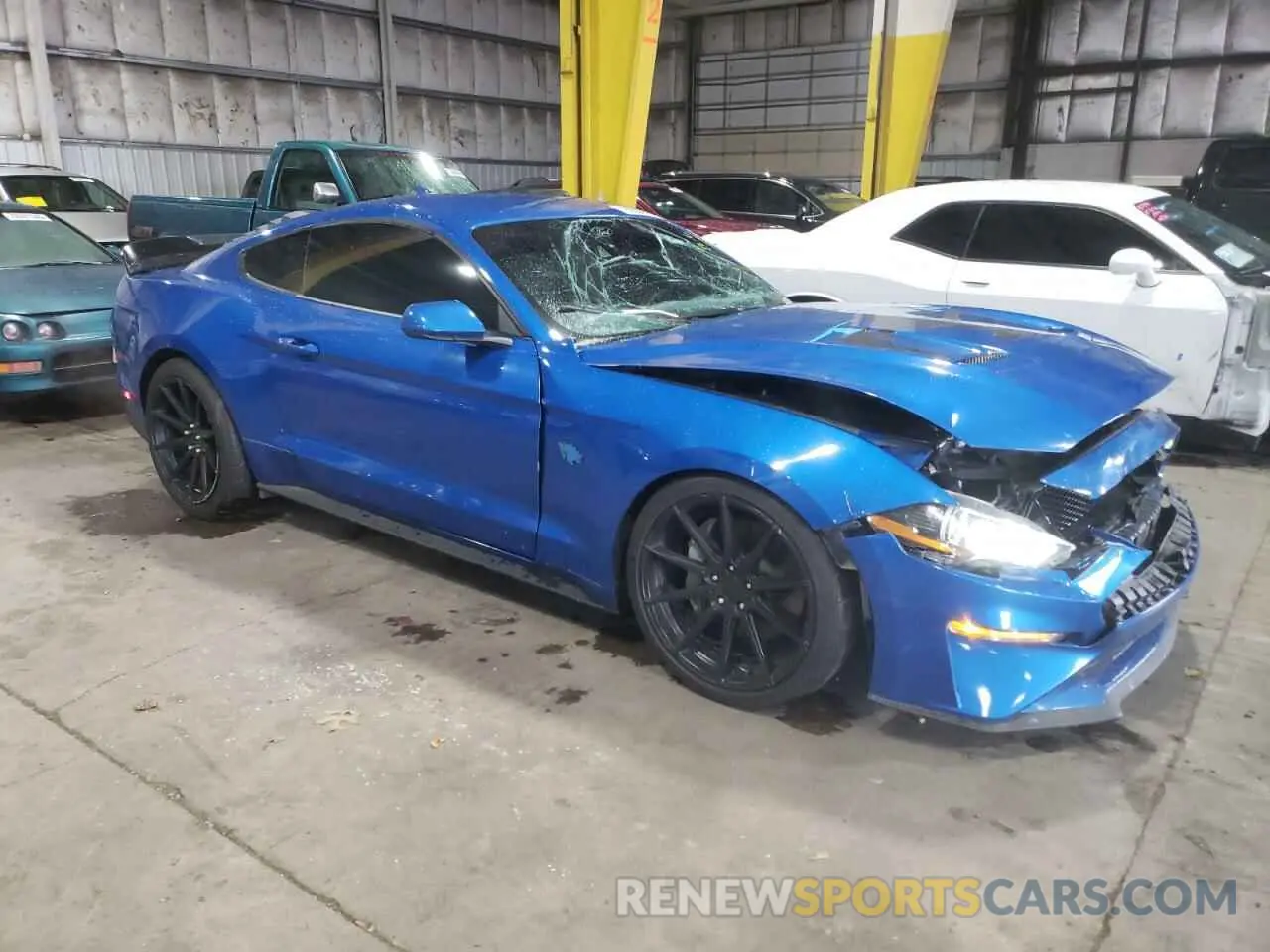 4 fotografías del automóvil dañado 1FA6P8CF1M5125835 FORD MUSTANG 2021