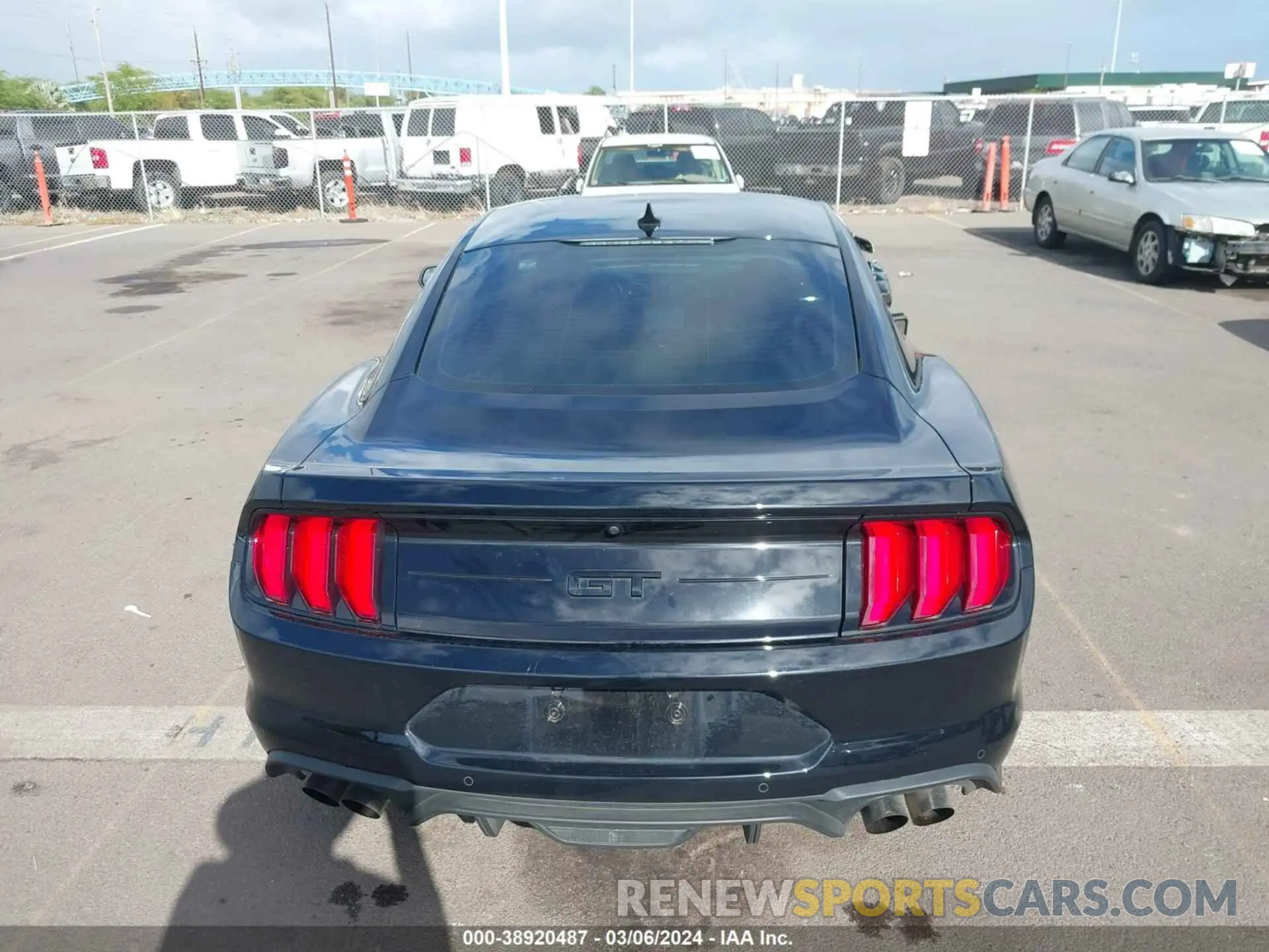 16 fotografías del automóvil dañado 1FA6P8CF1M5147740 FORD MUSTANG 2021