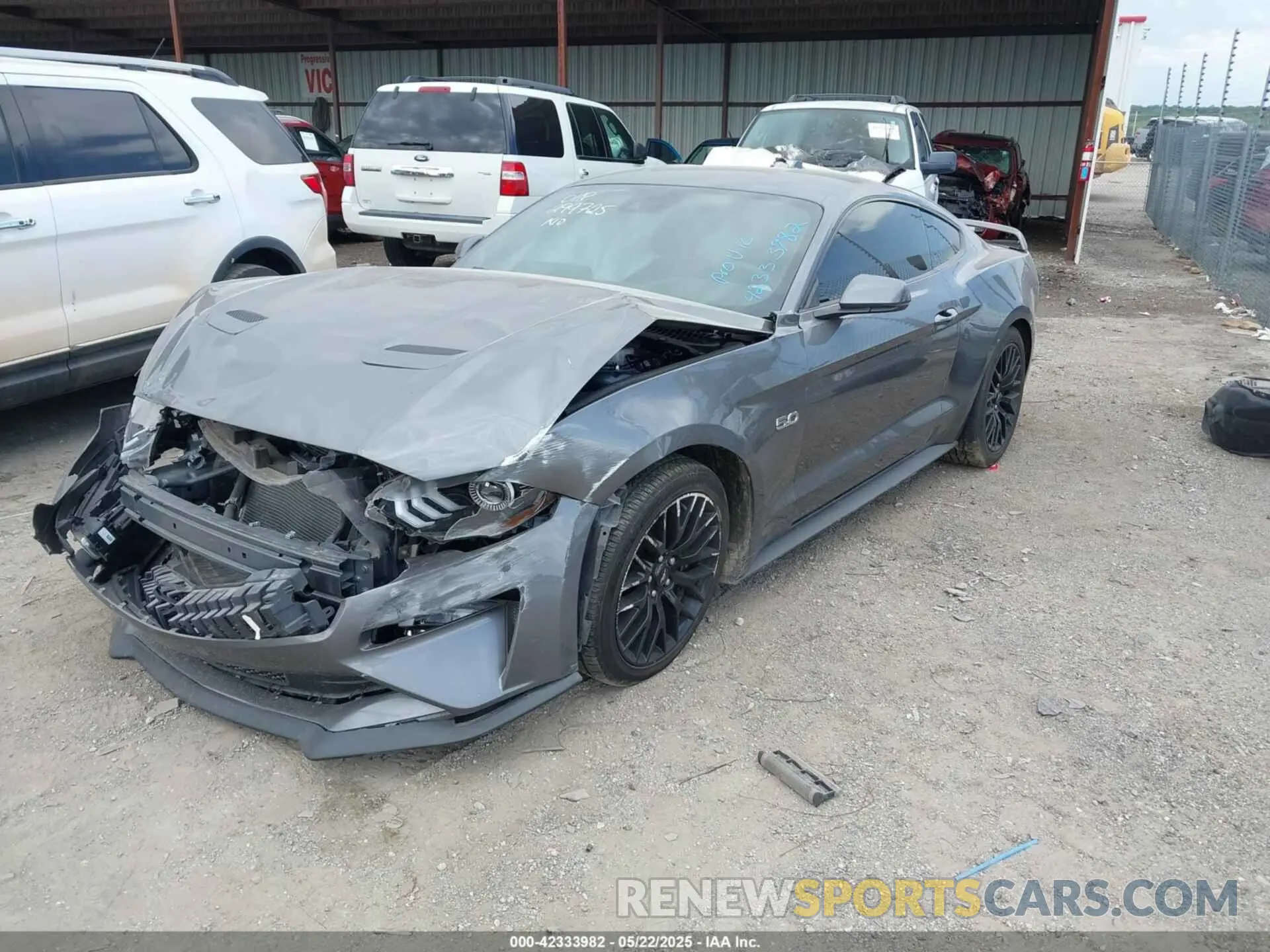2 fotografías del automóvil dañado 1FA6P8CF3M5112777 FORD MUSTANG 2021