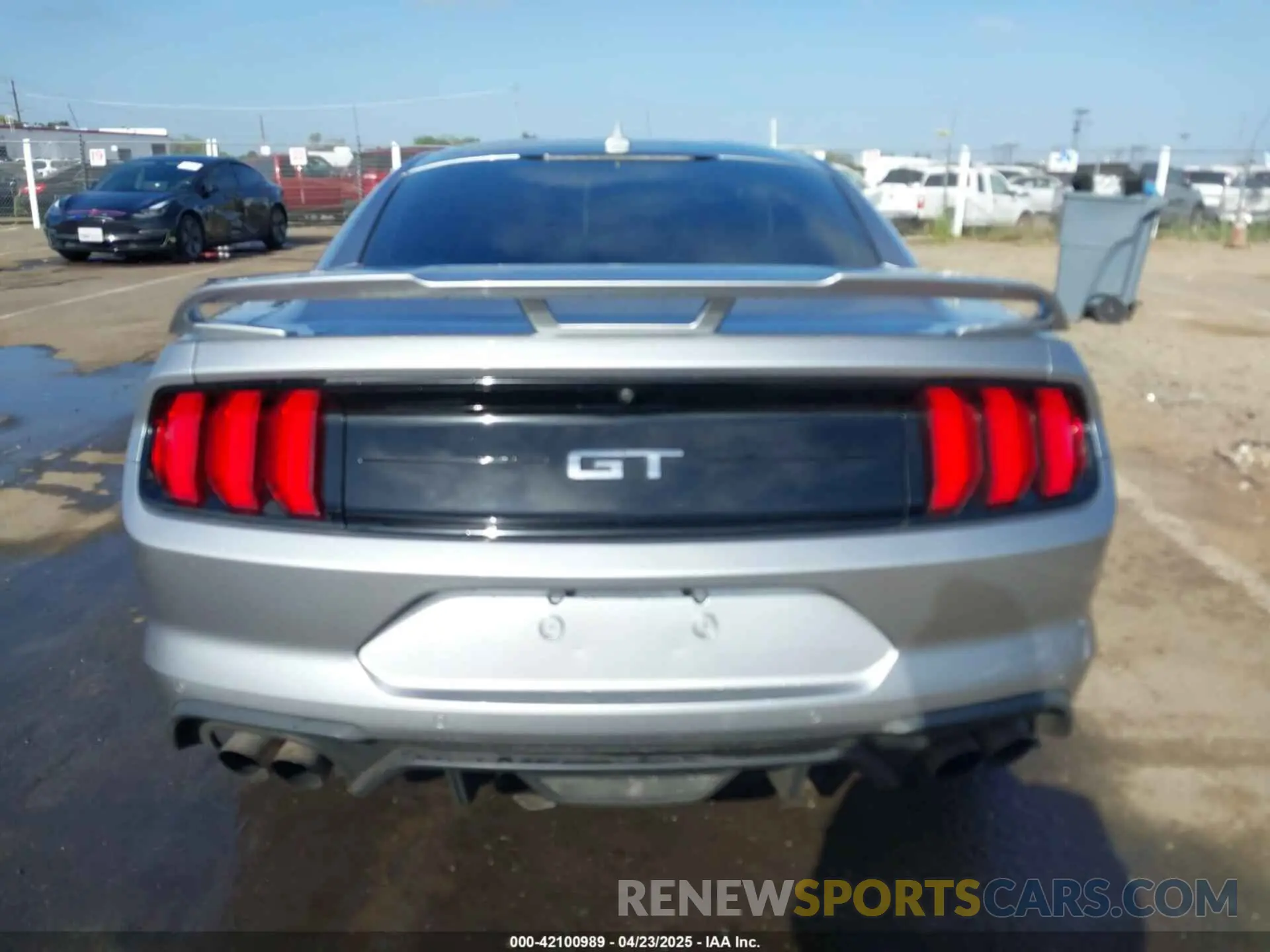 17 fotografías del automóvil dañado 1FA6P8CF3M5117977 FORD MUSTANG 2021