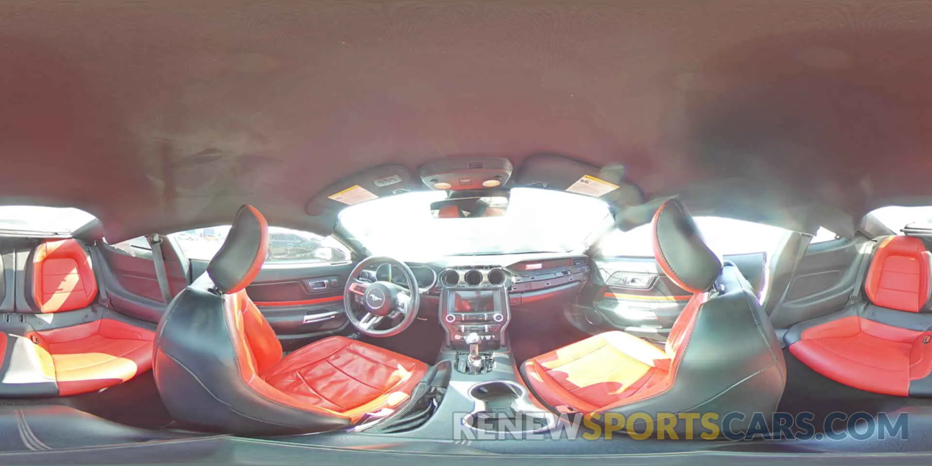 15 fotografías del automóvil dañado 1FA6P8CF4M5147960 FORD MUSTANG 2021