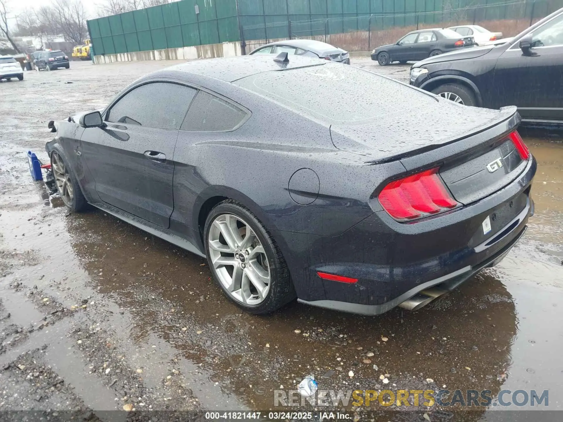 3 fotografías del automóvil dañado 1FA6P8CF5M5138913 FORD MUSTANG 2021