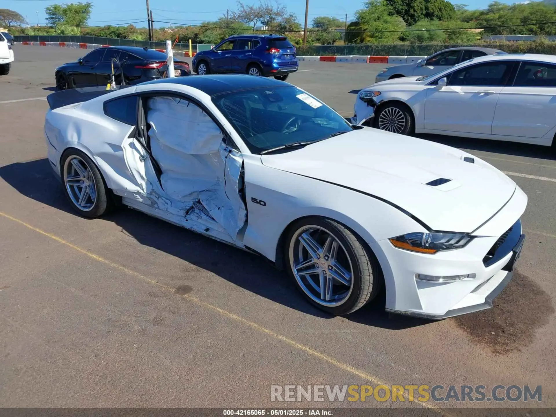 1 fotografías del automóvil dañado 1FA6P8CF5M5142279 FORD MUSTANG 2021