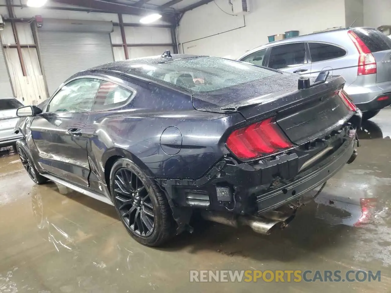 2 fotografías del automóvil dañado 1FA6P8CF6M5121909 FORD MUSTANG 2021