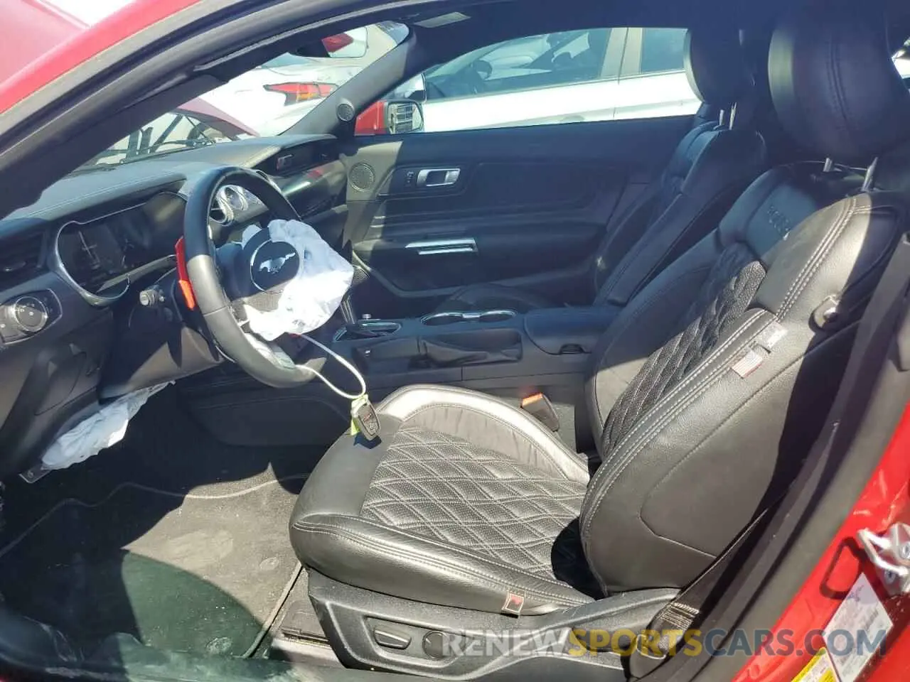 7 fotografías del automóvil dañado 1FA6P8CF8M5145287 FORD MUSTANG 2021