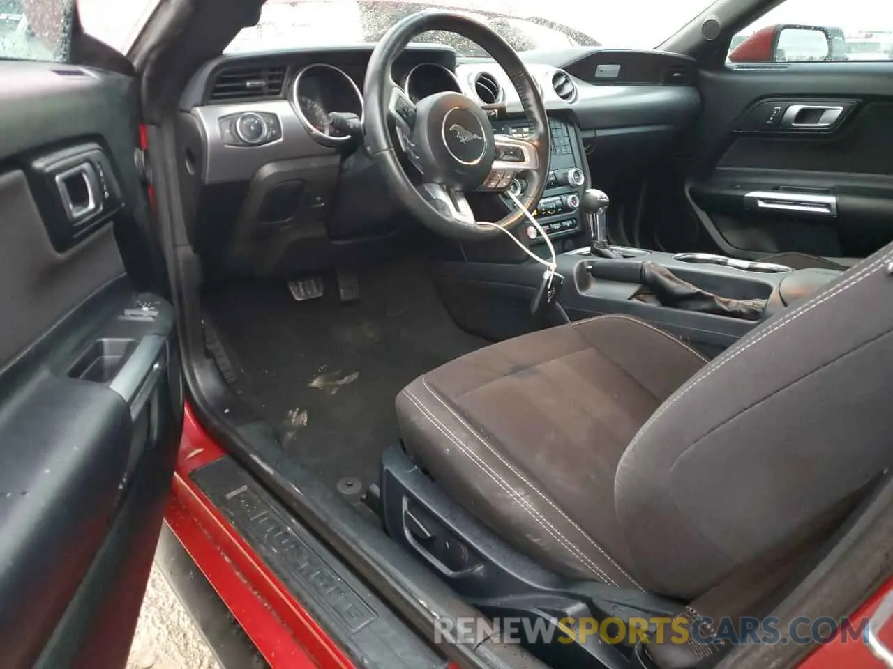 8 fotografías del automóvil dañado 1FA6P8CF9M5149848 FORD MUSTANG 2021
