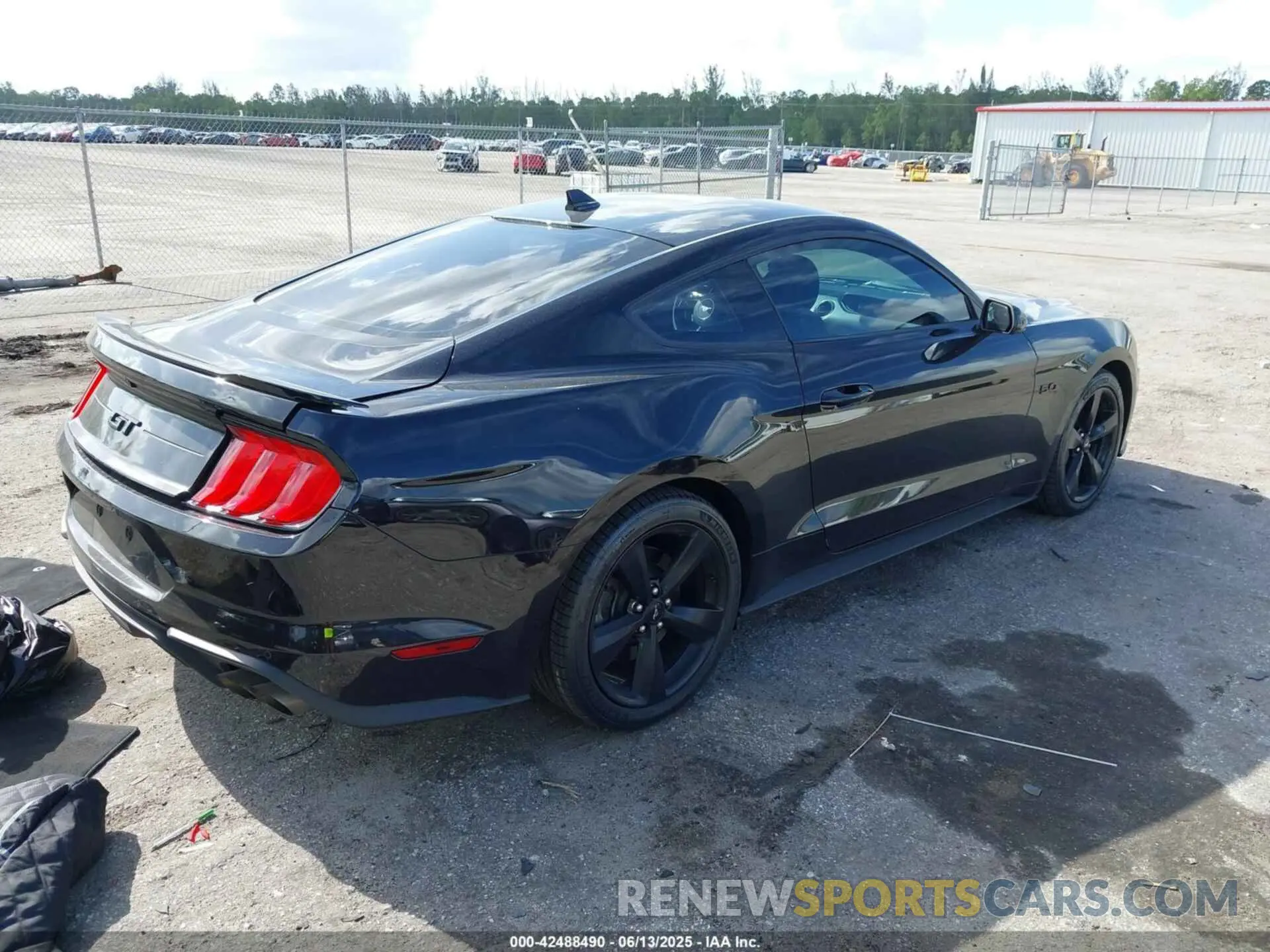 4 fotografías del automóvil dañado 1FA6P8CFXM5147543 FORD MUSTANG 2021