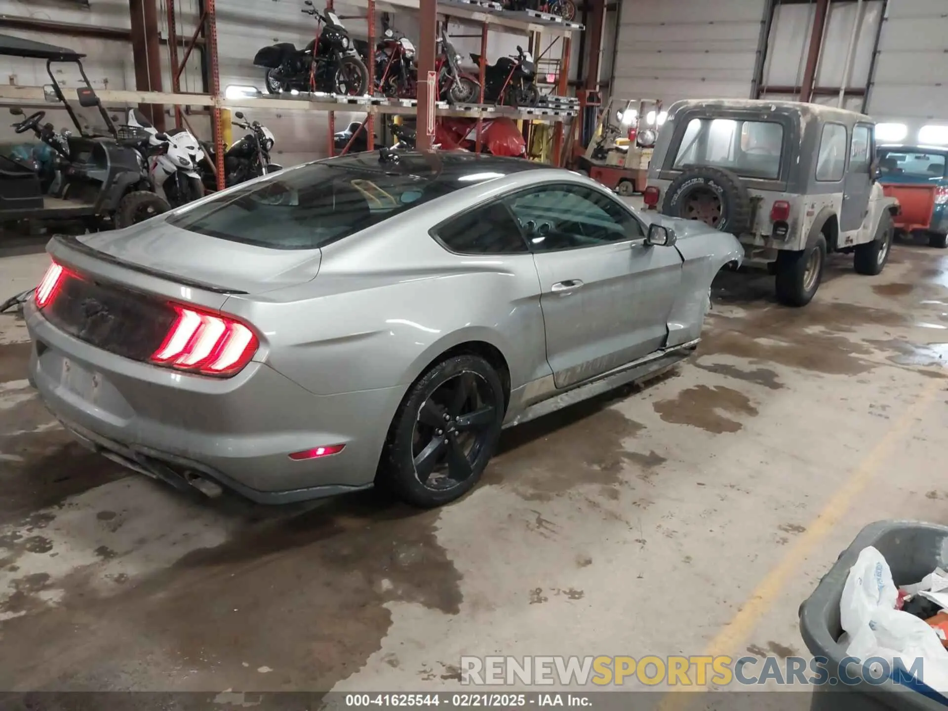 4 fotografías del automóvil dañado 1FA6P8TH1M5127800 FORD MUSTANG 2021