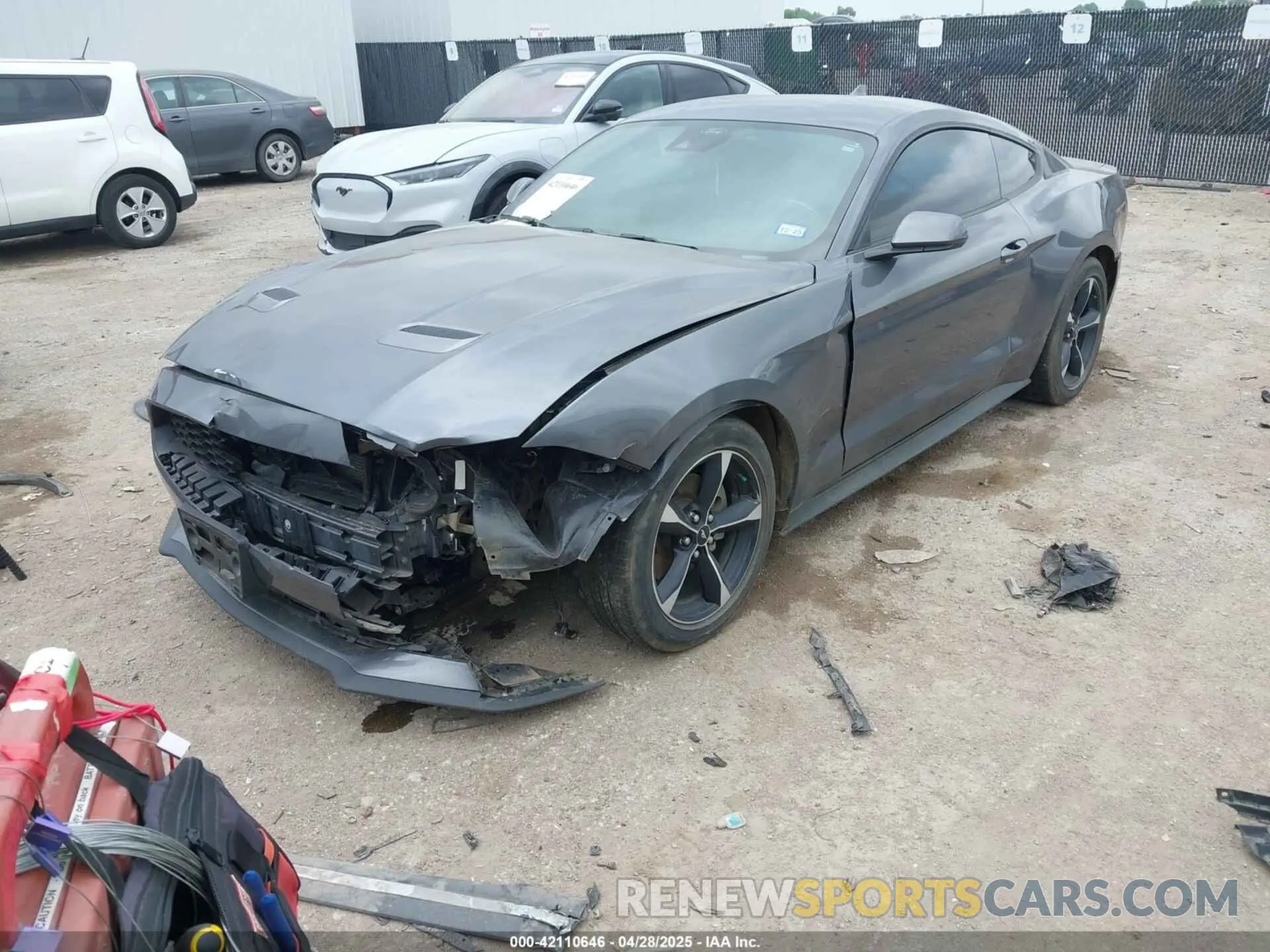 2 fotografías del automóvil dañado 1FA6P8TH1M5152941 FORD MUSTANG 2021