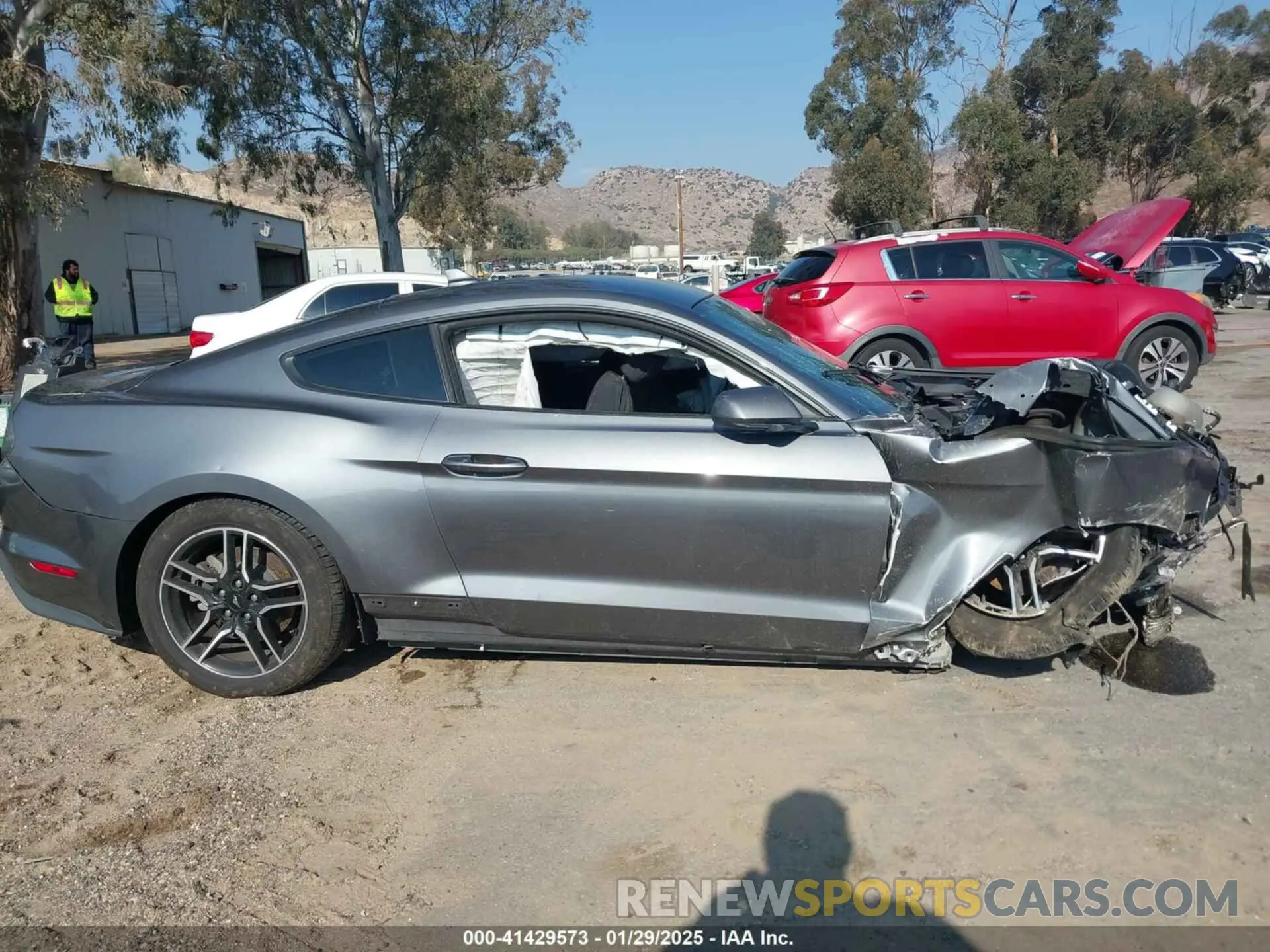 12 fotografías del automóvil dañado 1FA6P8TH1M5156407 FORD MUSTANG 2021