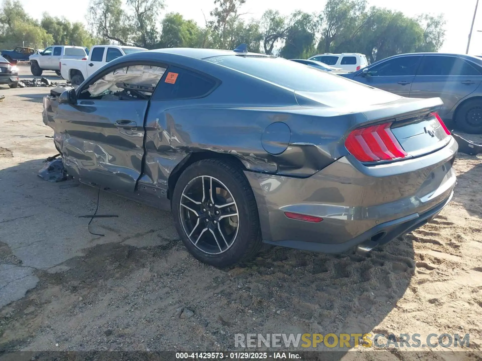 3 fotografías del automóvil dañado 1FA6P8TH1M5156407 FORD MUSTANG 2021