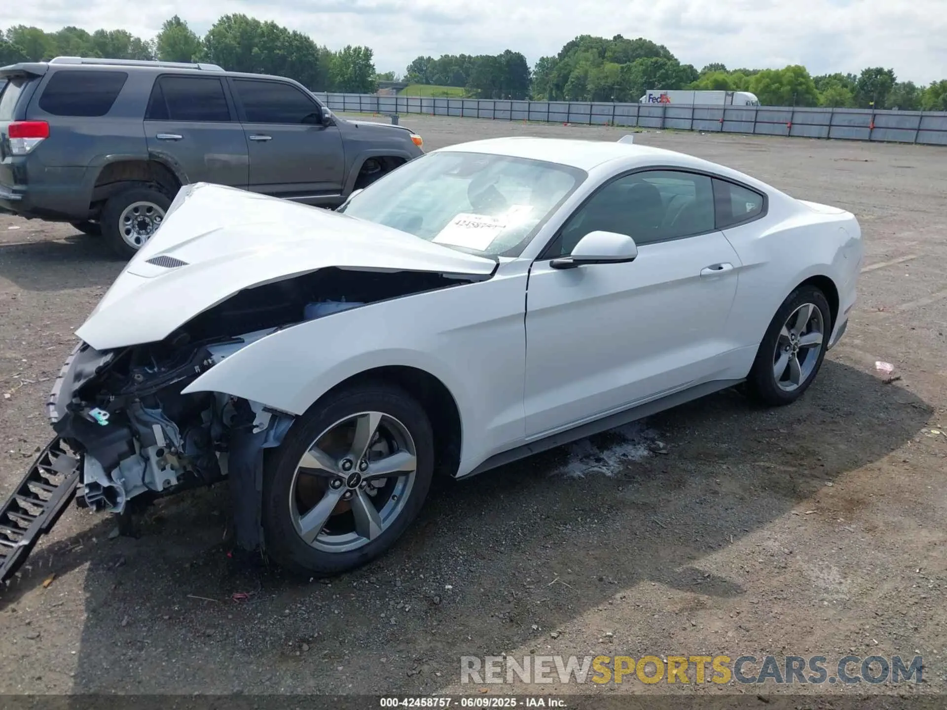 2 fotografías del automóvil dañado 1FA6P8THXM5153232 FORD MUSTANG 2021