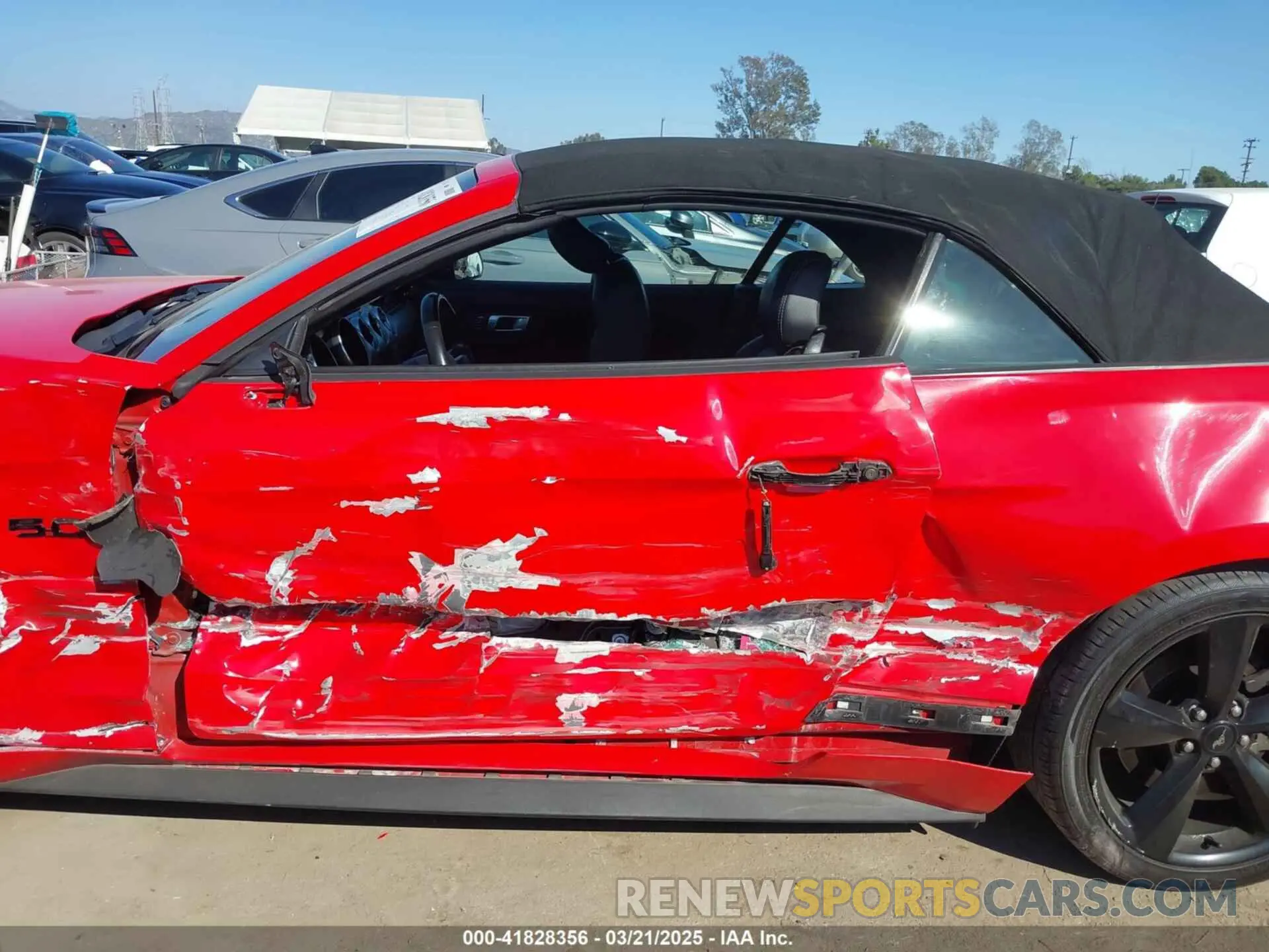 14 fotografías del automóvil dañado 1FATP8FFXM5115562 FORD MUSTANG 2021