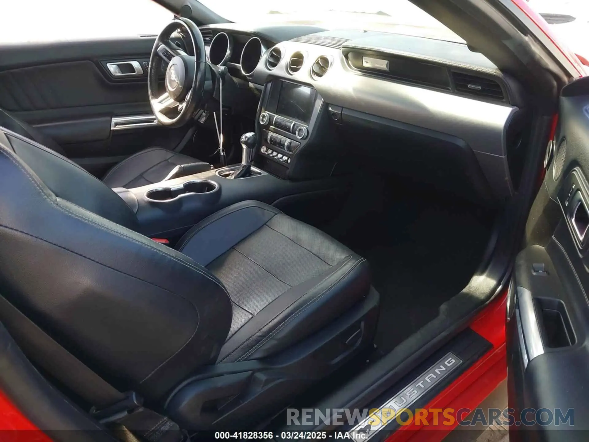 5 fotografías del automóvil dañado 1FATP8FFXM5115562 FORD MUSTANG 2021