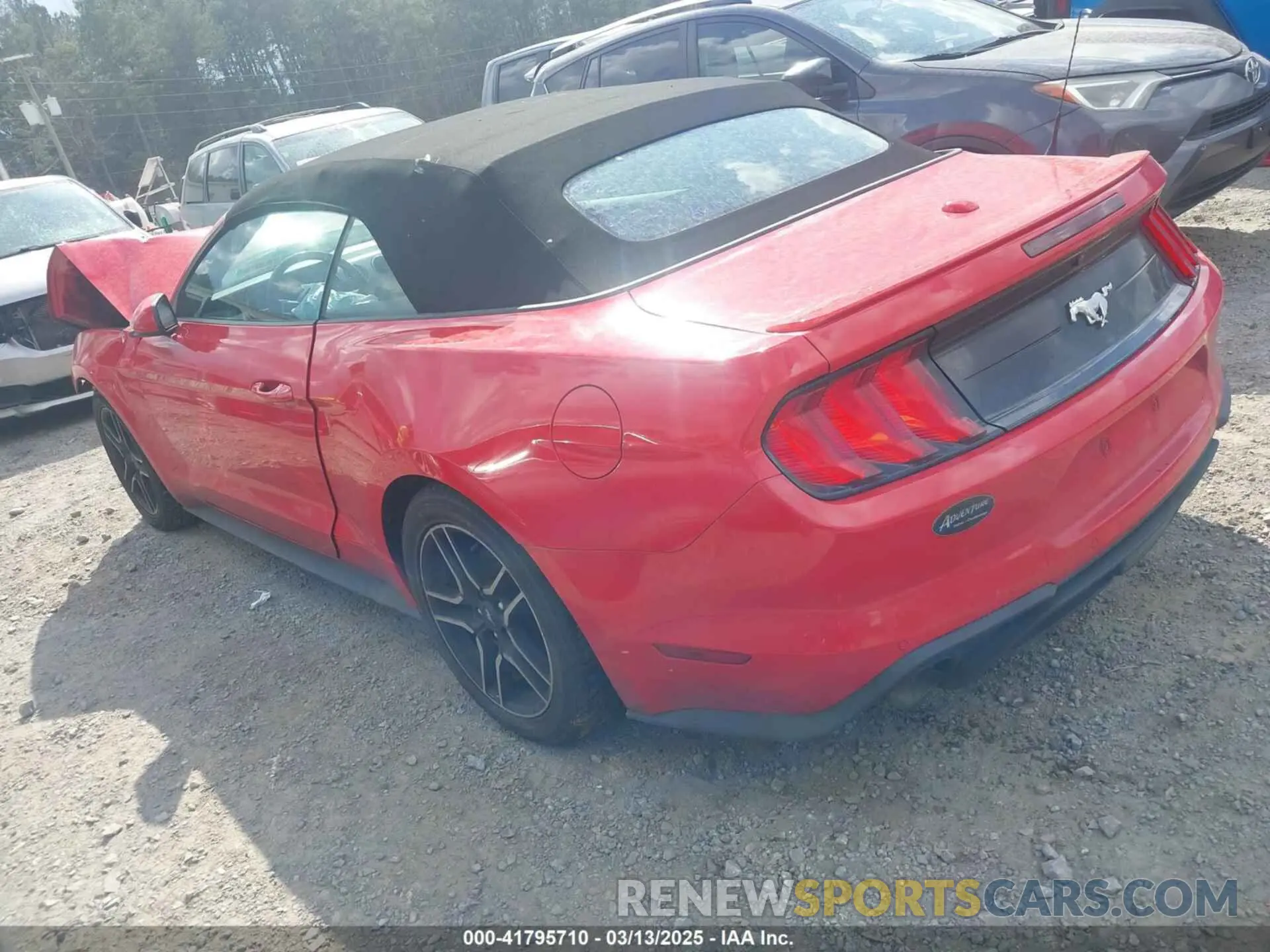 3 fotografías del automóvil dañado 1FATP8UH0M5107751 FORD MUSTANG 2021
