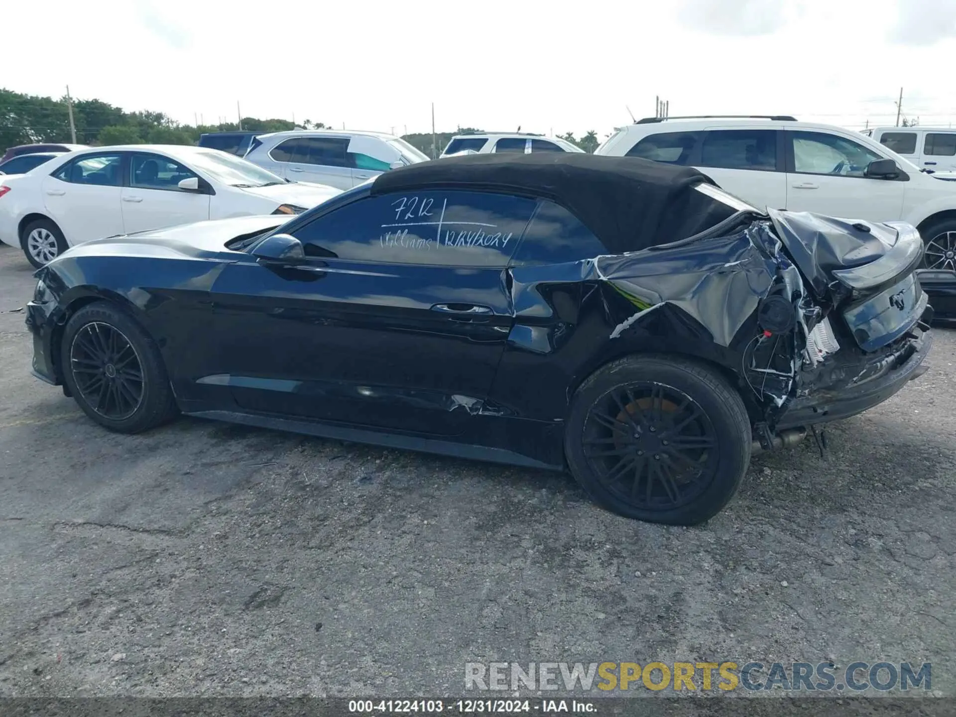 14 fotografías del automóvil dañado 1FATP8UH4M5116114 FORD MUSTANG 2021