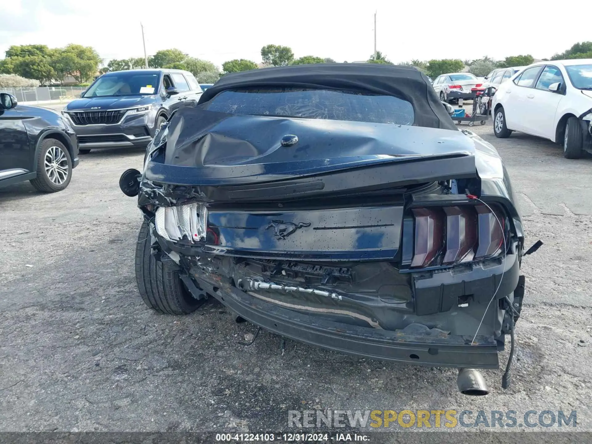 16 fotografías del automóvil dañado 1FATP8UH4M5116114 FORD MUSTANG 2021