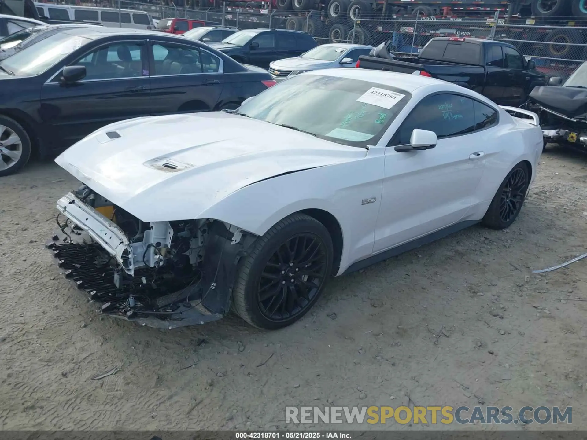 2 fotografías del automóvil dañado 1FA6P8CF1N5120958 FORD MUSTANG 2022