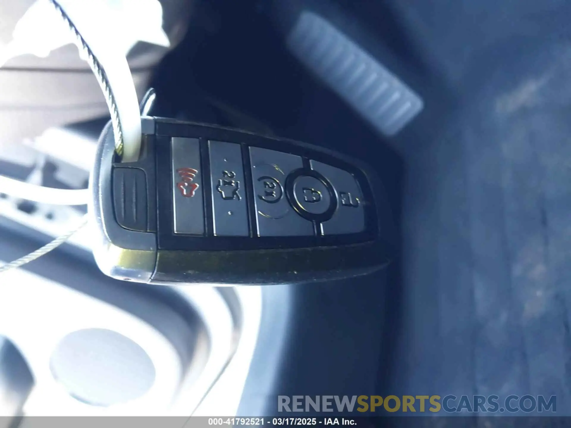 11 fotografías del automóvil dañado 1FA6P8CF1N5121673 FORD MUSTANG 2022