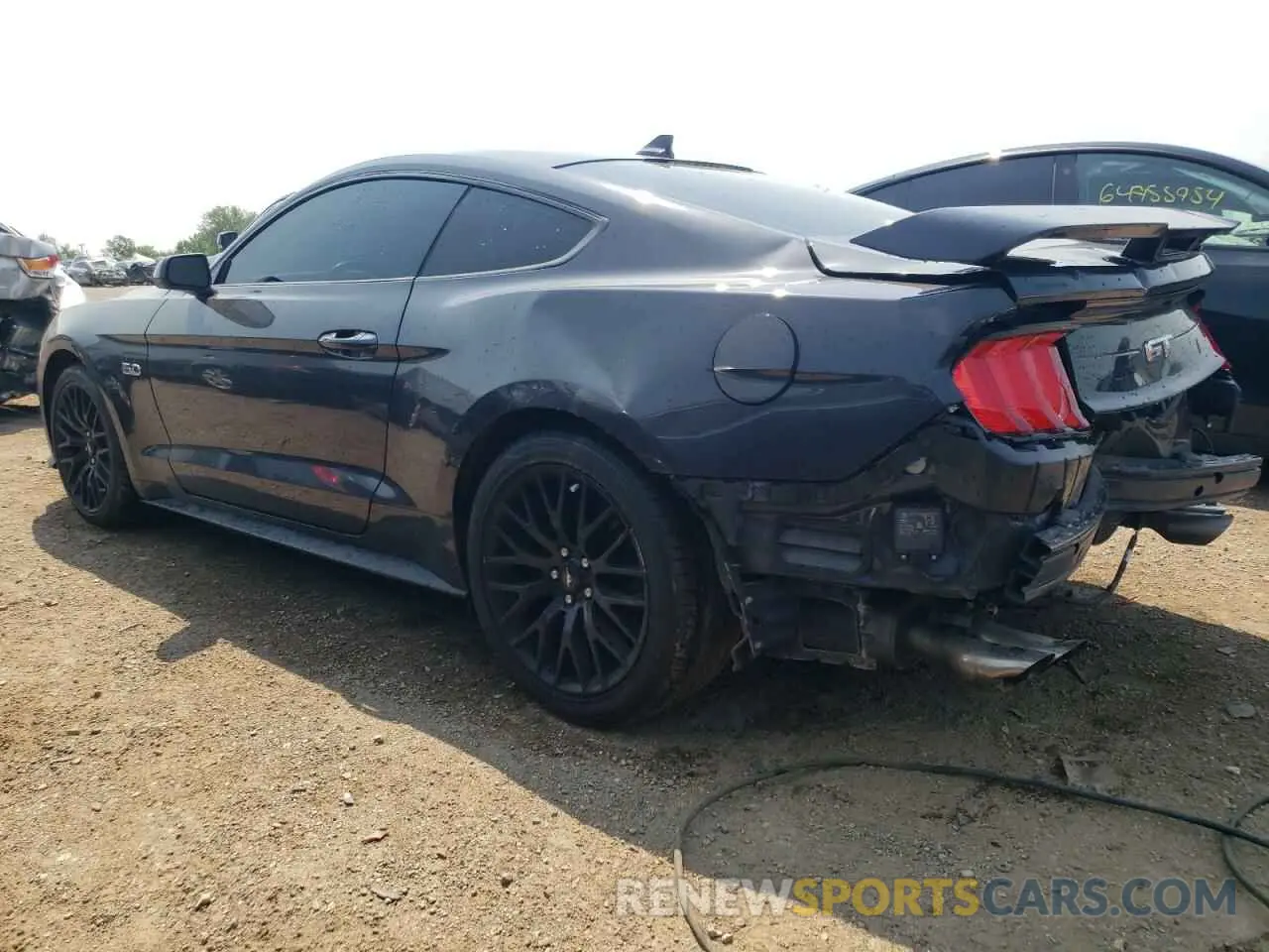 2 fotografías del automóvil dañado 1FA6P8CF6N5111611 FORD MUSTANG 2022