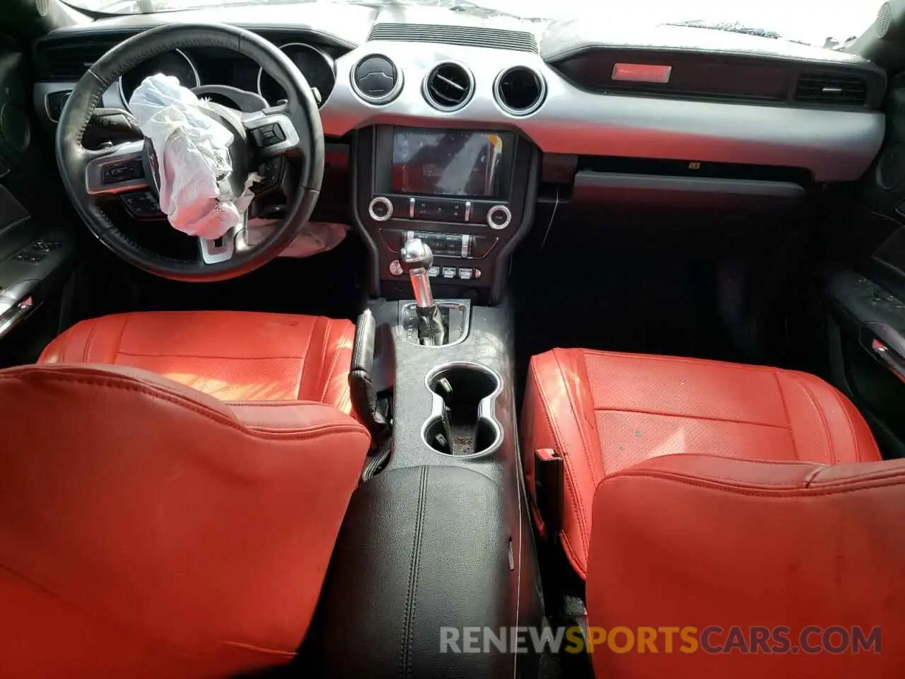 8 fotografías del automóvil dañado 1FA6P8CF6N5130112 FORD MUSTANG 2022